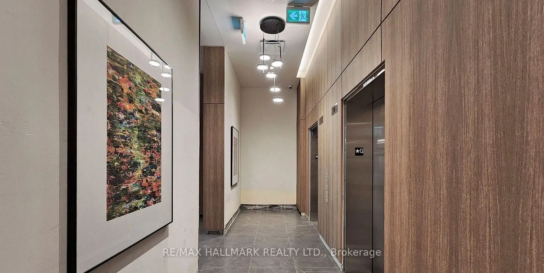 81 Wellesley Street E, #1704