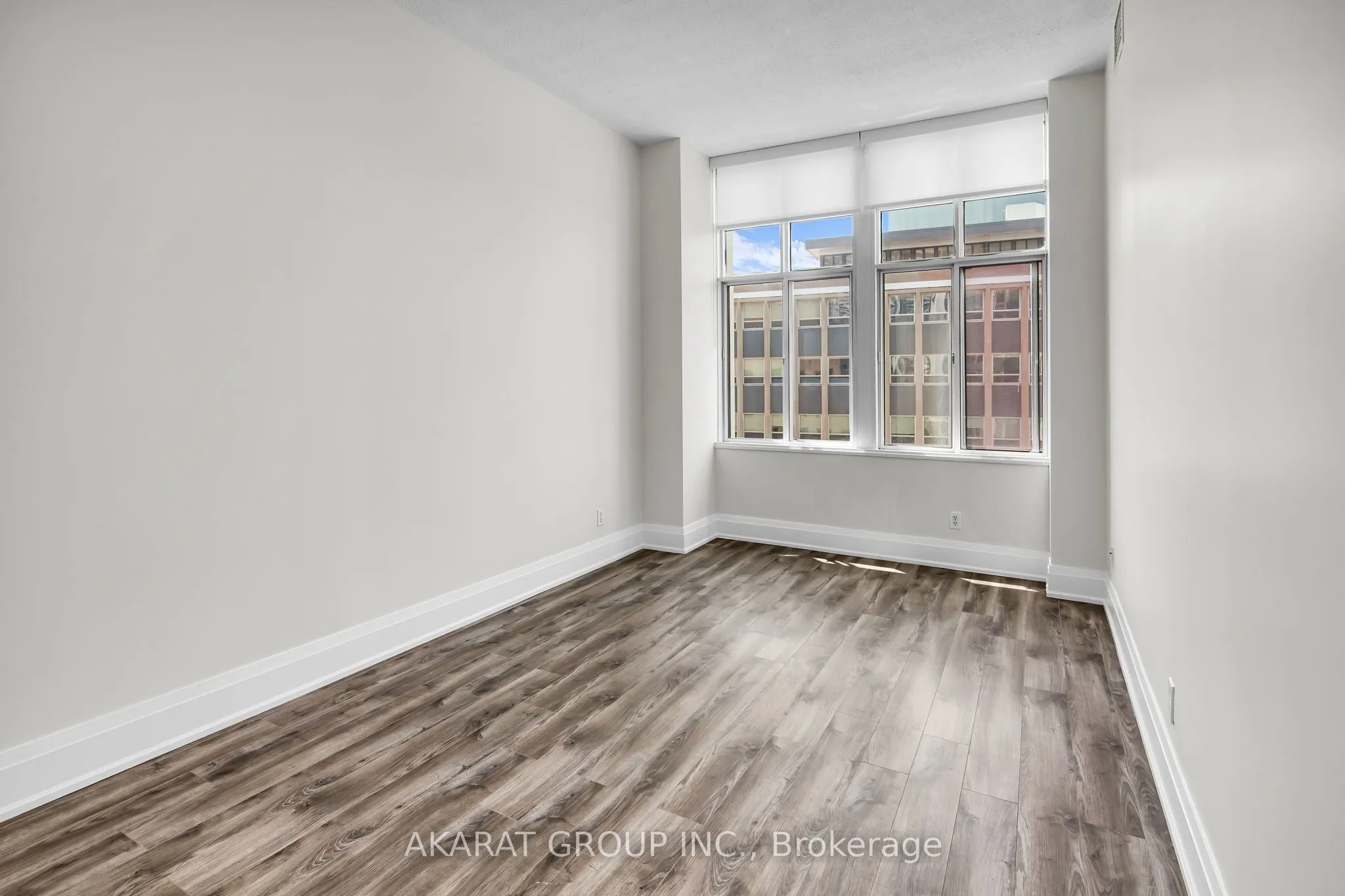 1901 Yonge Street, #703