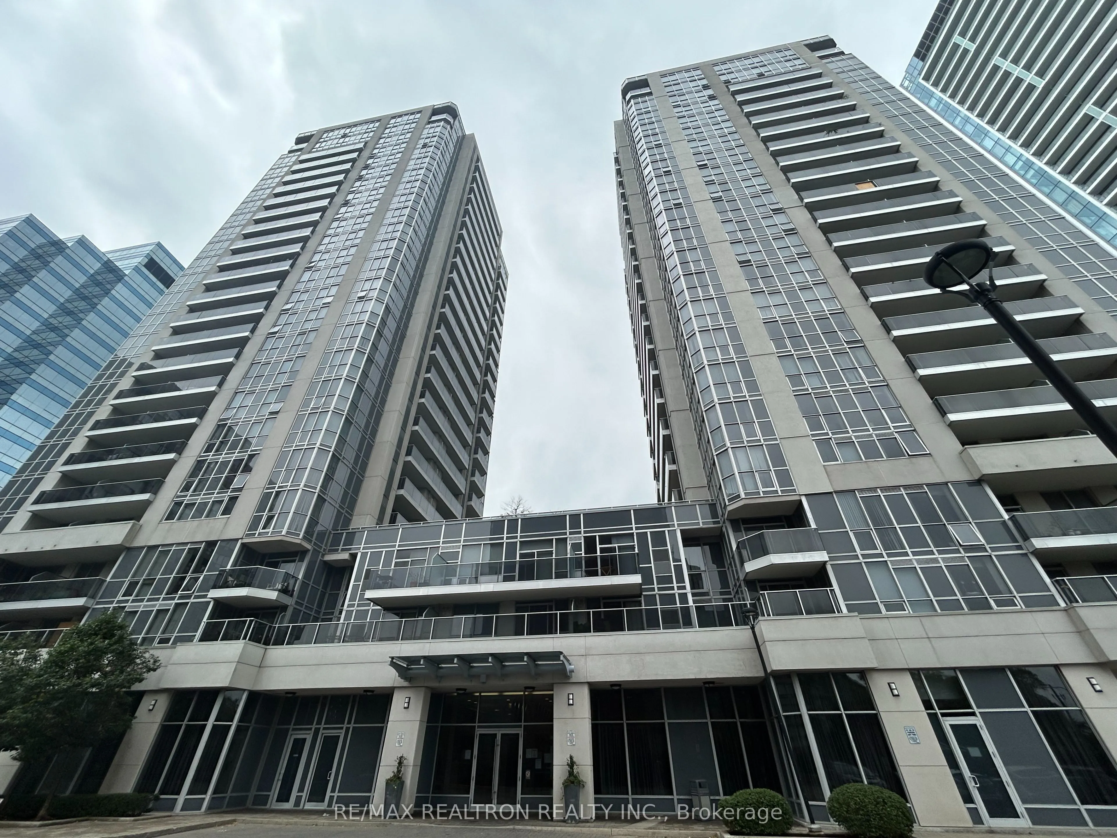 5791 Yonge Street, #908