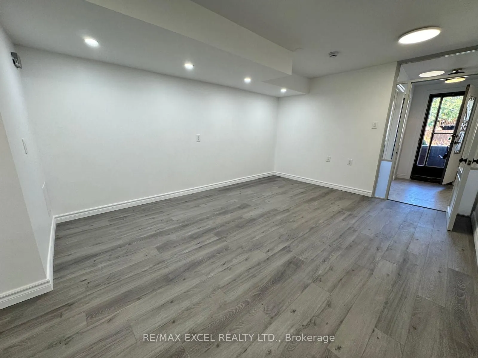 53 Hickorynut Drive, #Lower (Unit C)