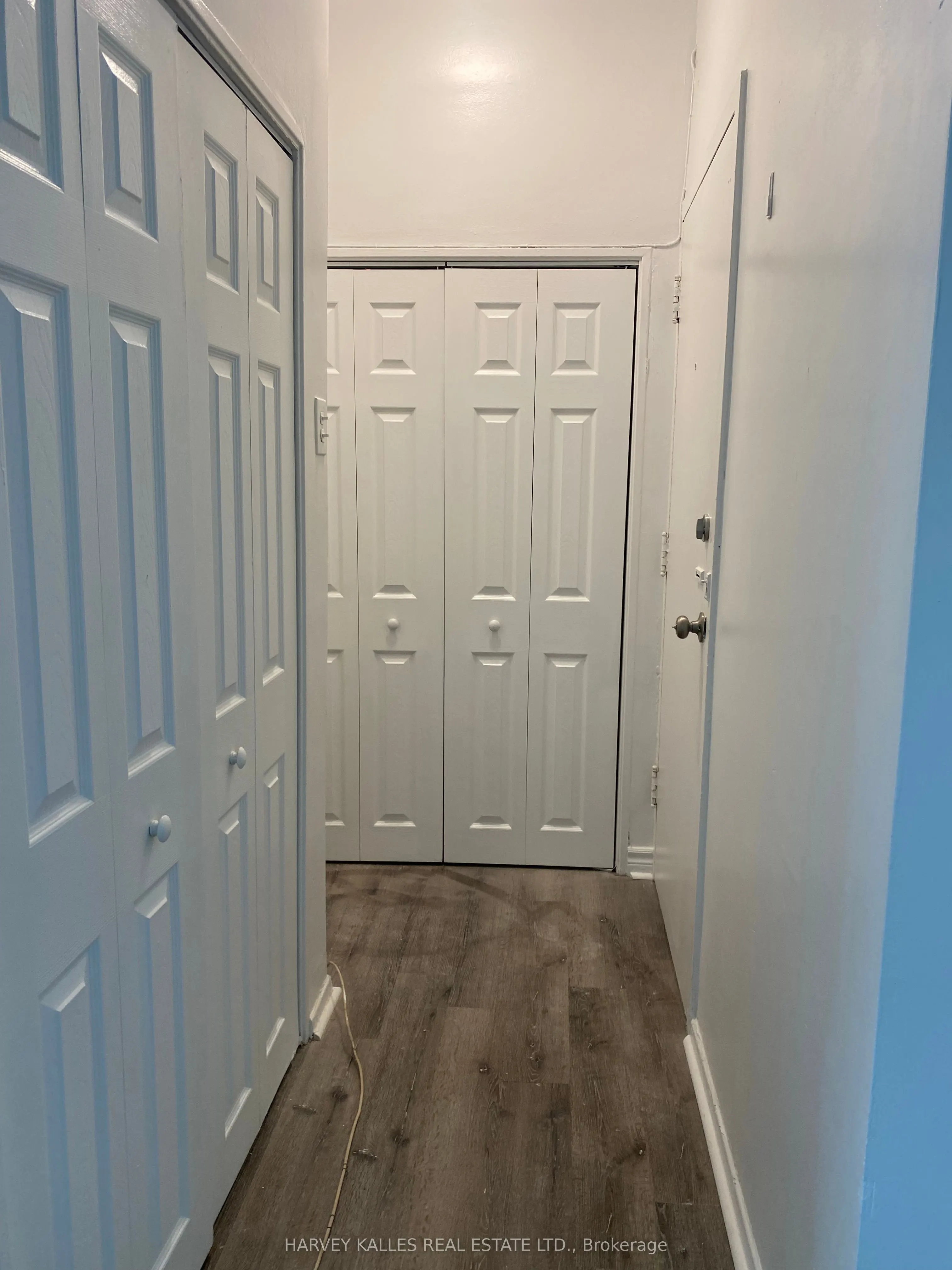 1582 Bathurst Street, #104