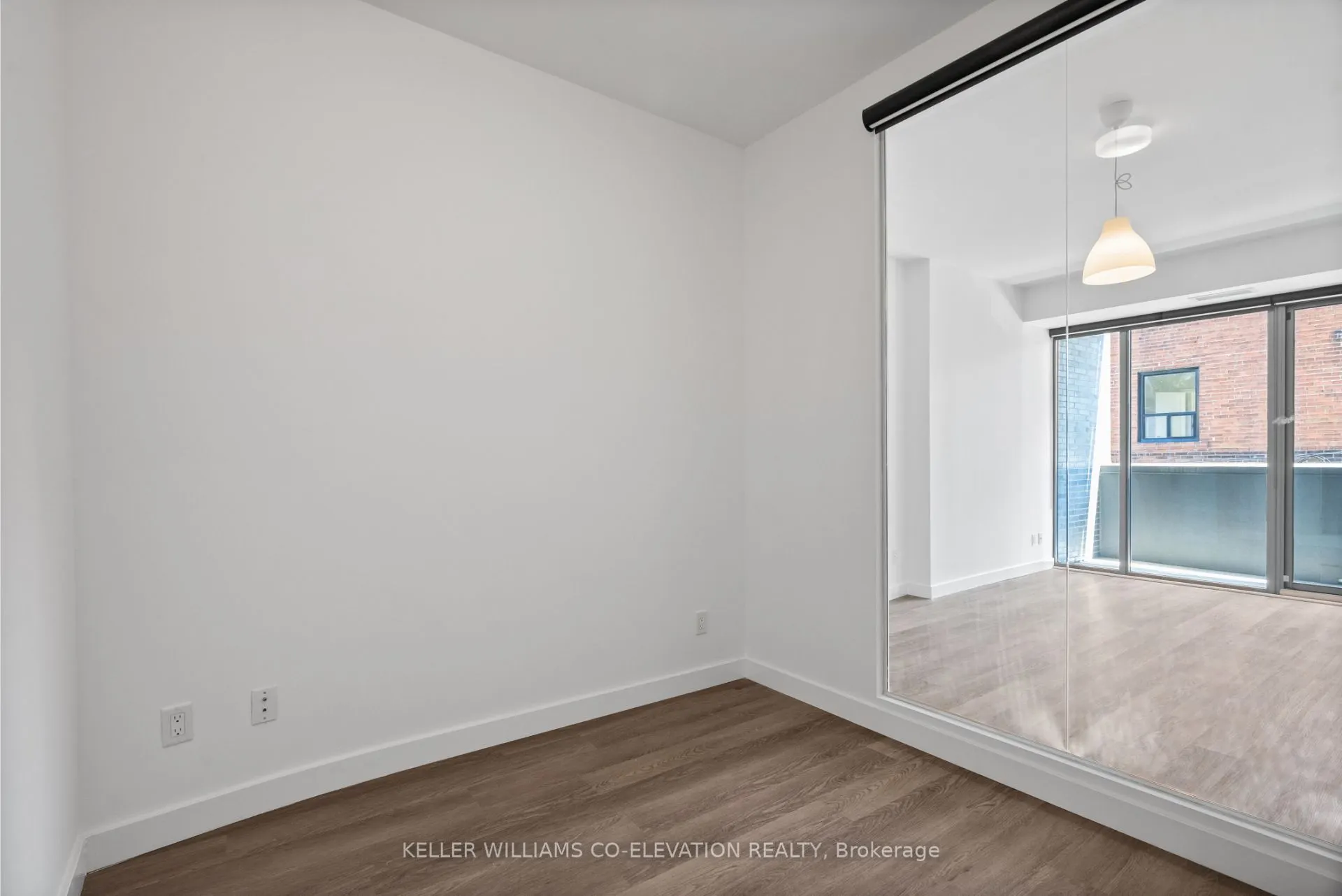 109 Vaughan Road, #206