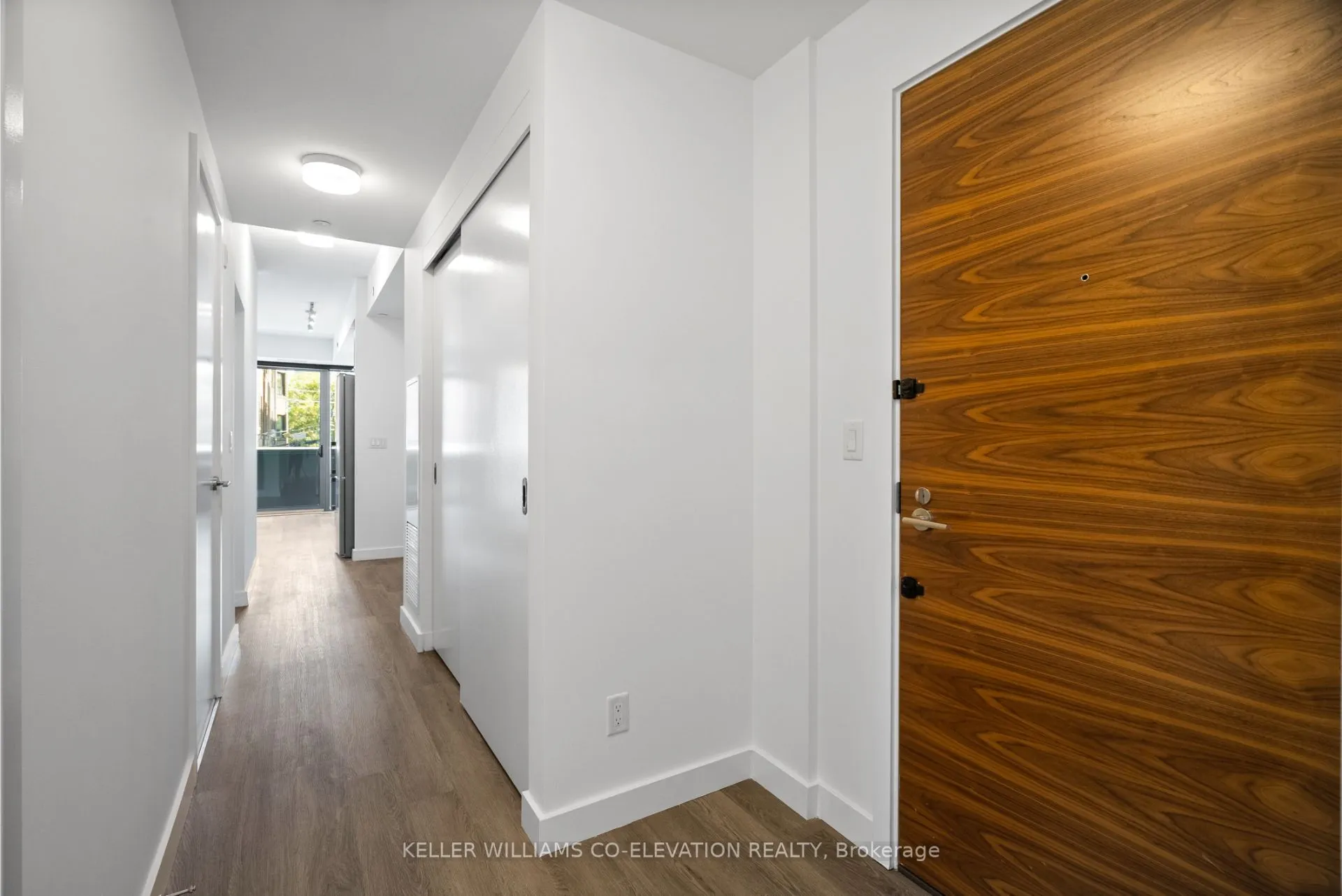 109 Vaughan Road, #206