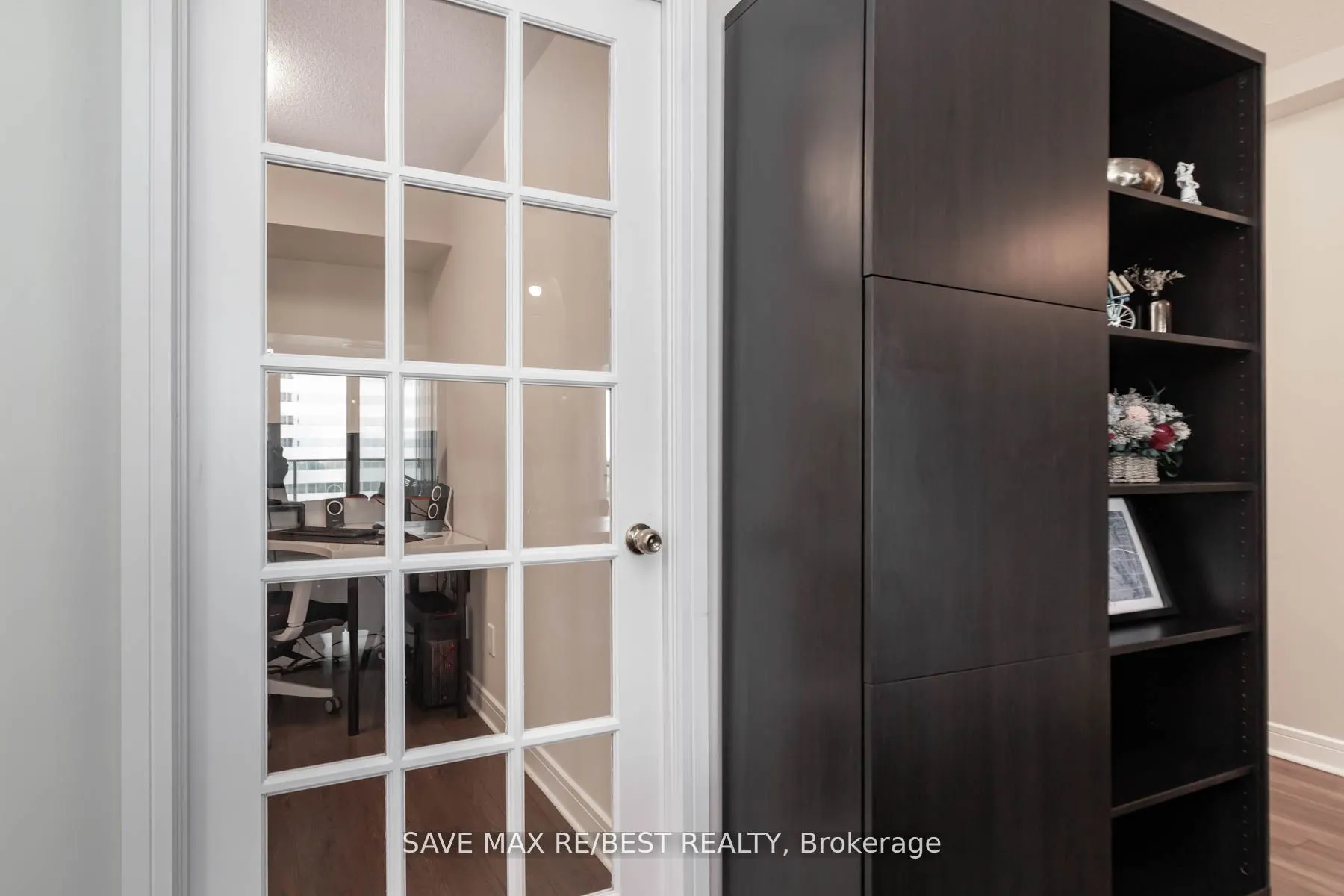 35 Bales Avenue, #1116