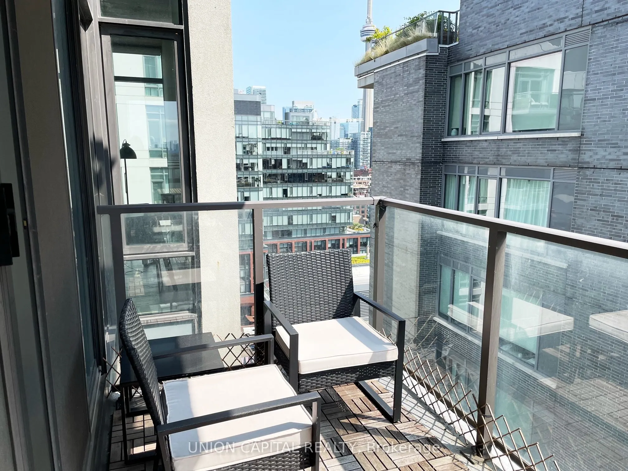 111 Bathurst Street, #1414