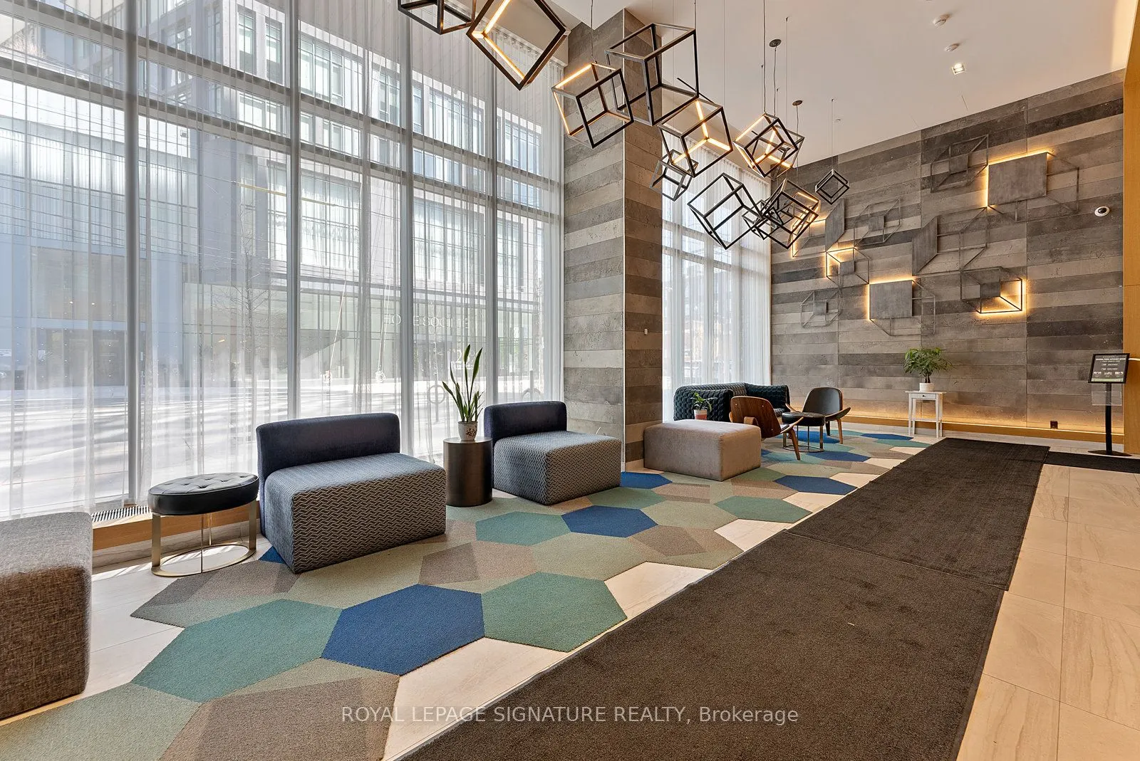 120 Parliament Street, #523