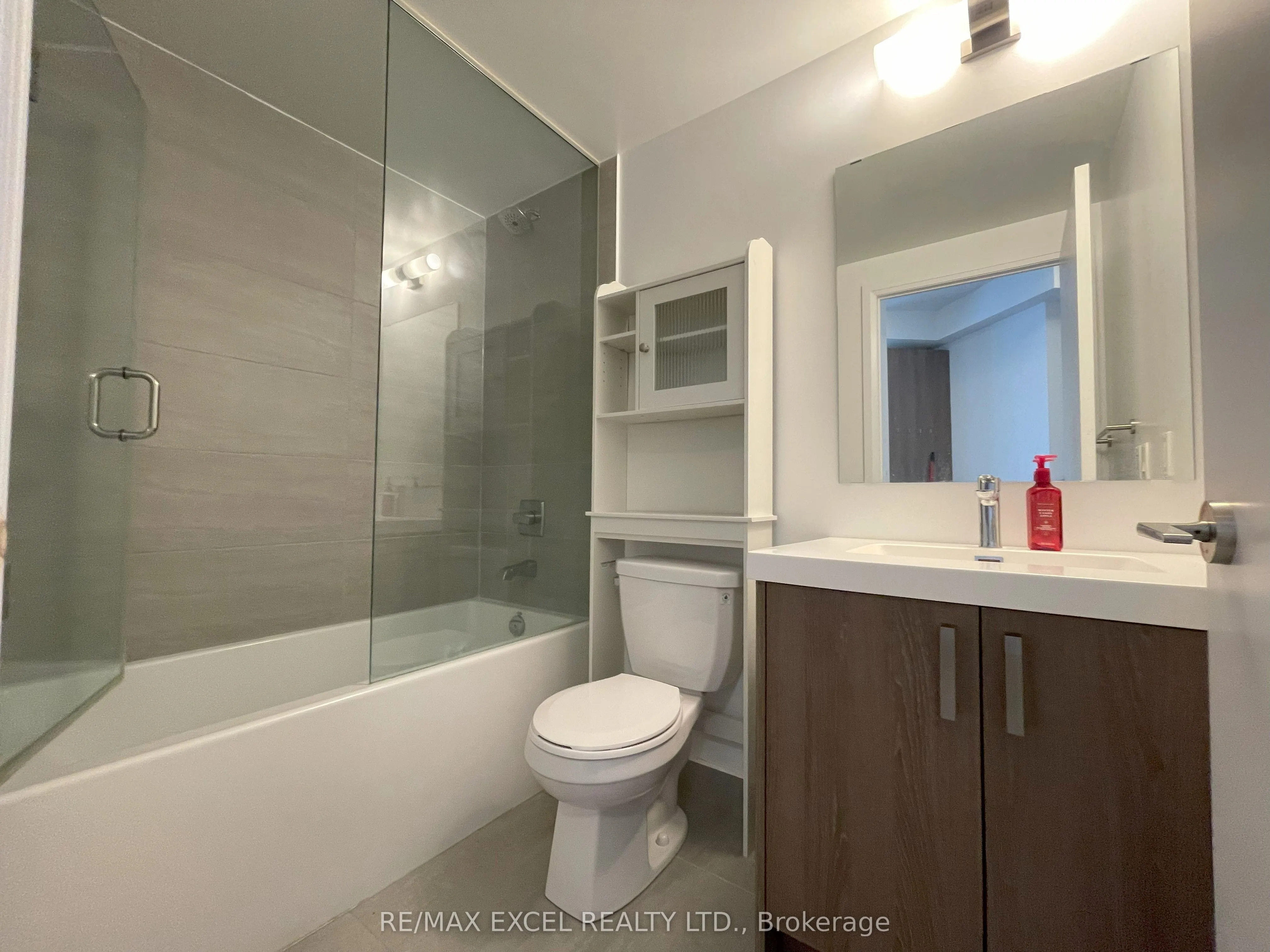 77 Mutual Street, #3502