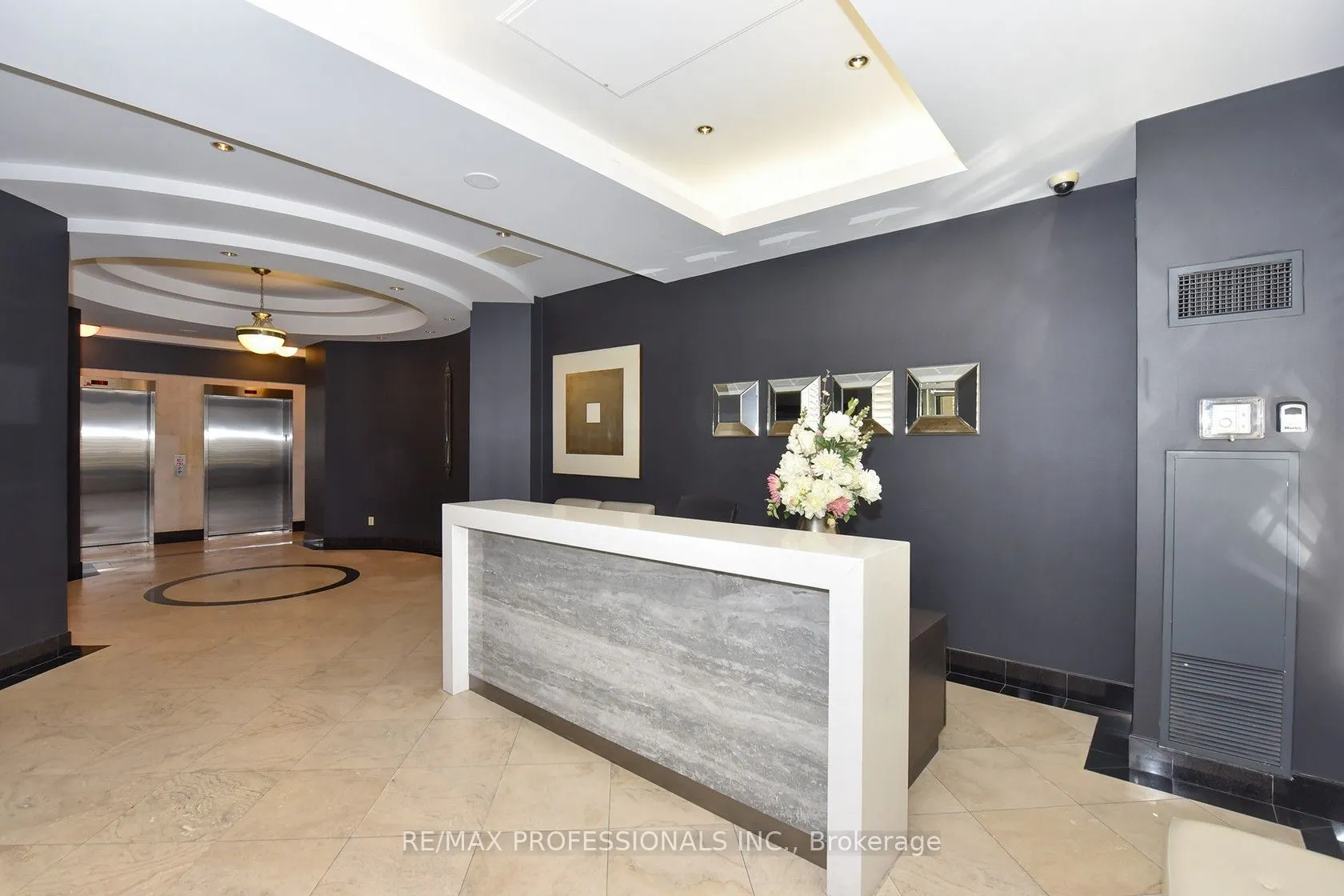 30 Hayden Street, #101