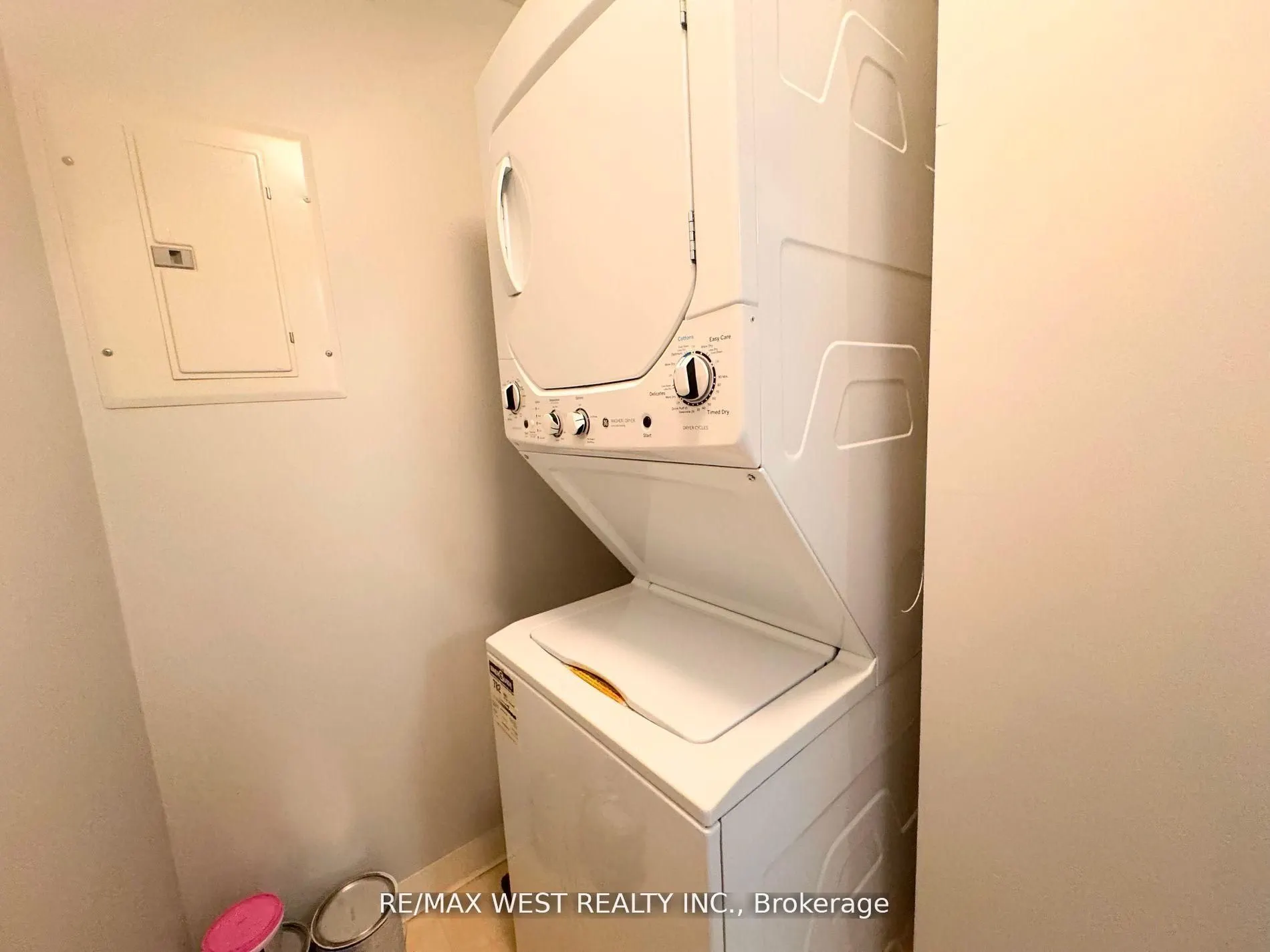 1700 Eglinton Avenue E, #PH7