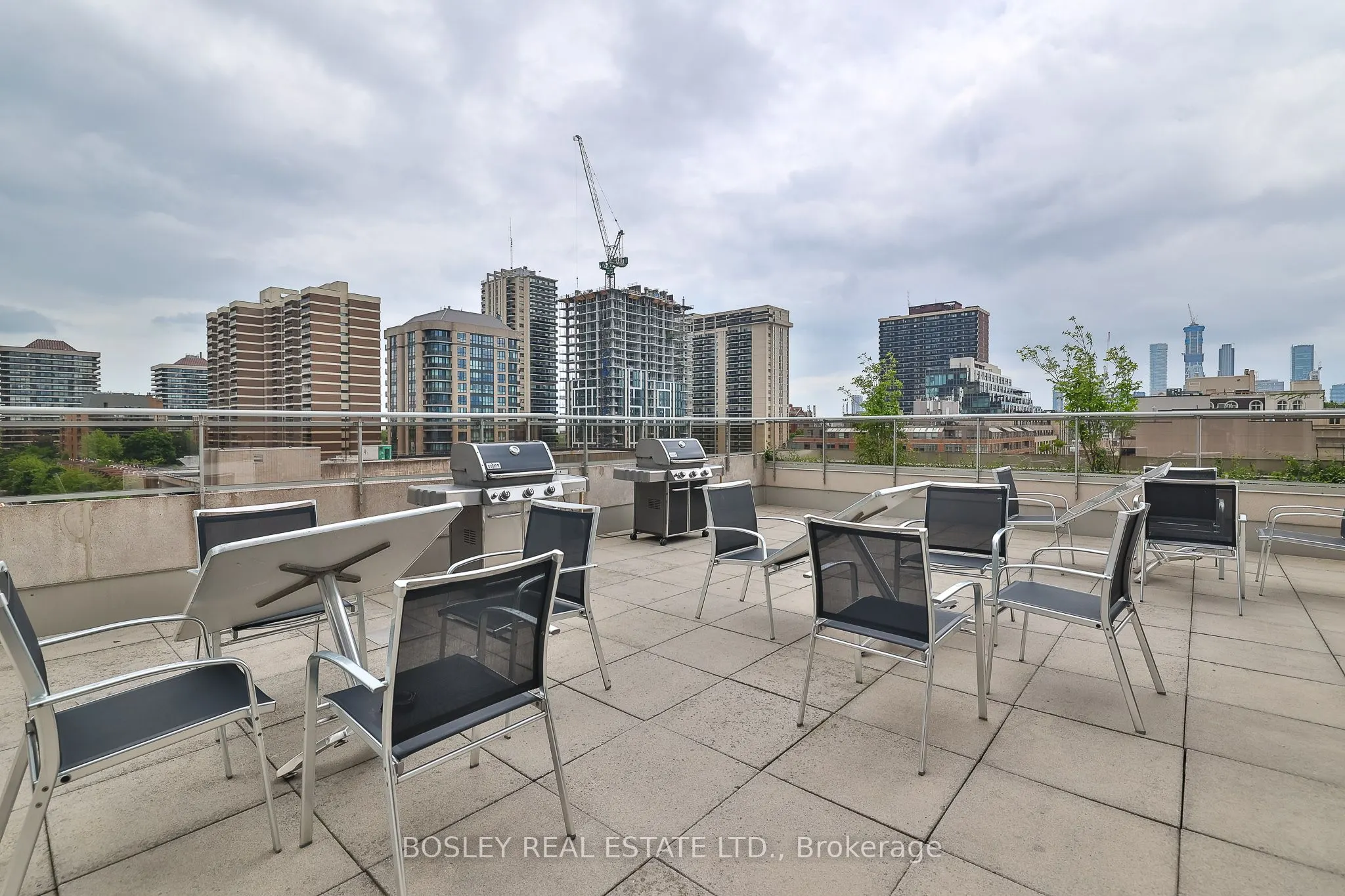 1430 Yonge Street, #201