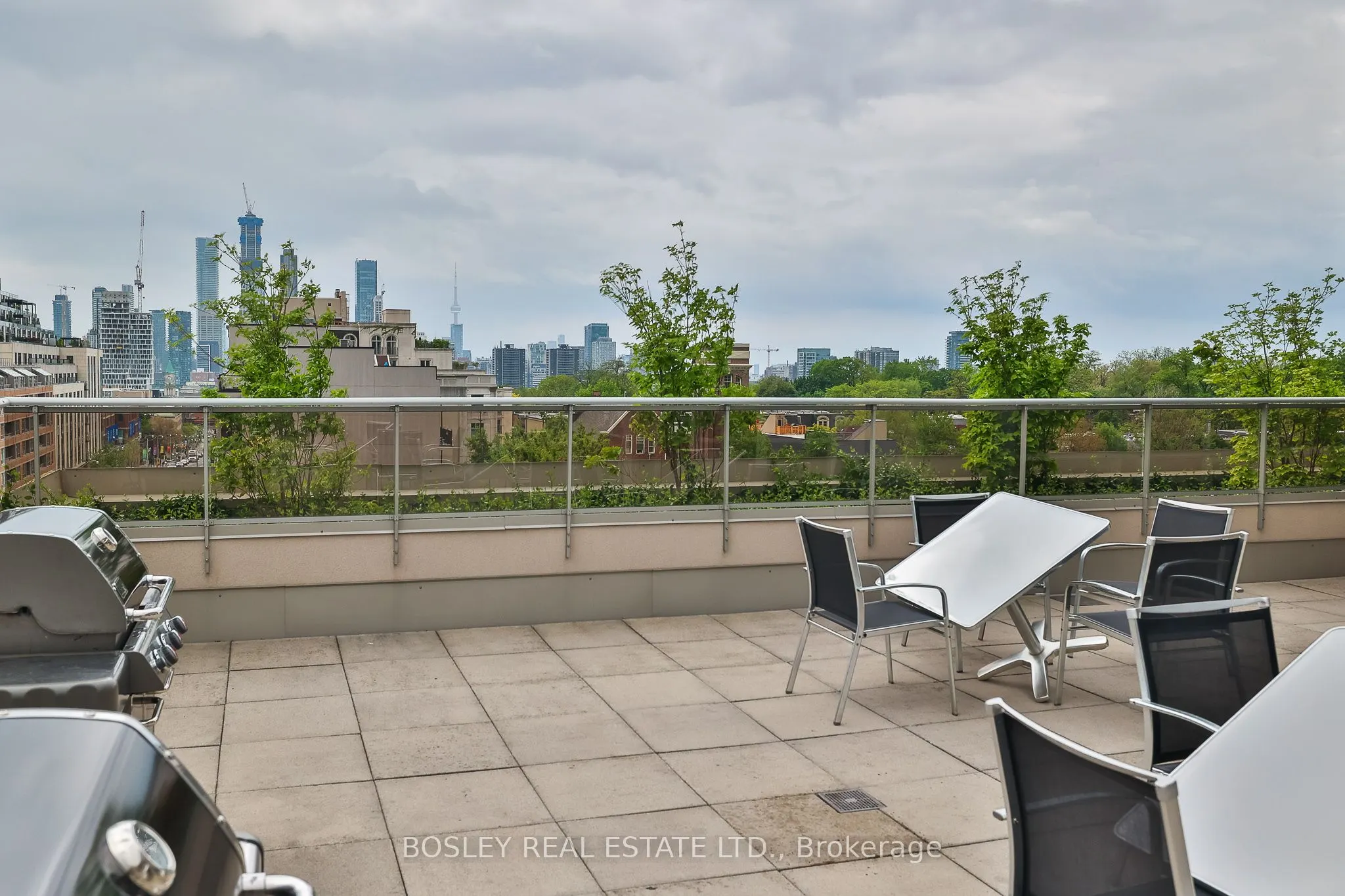 1430 Yonge Street, #201