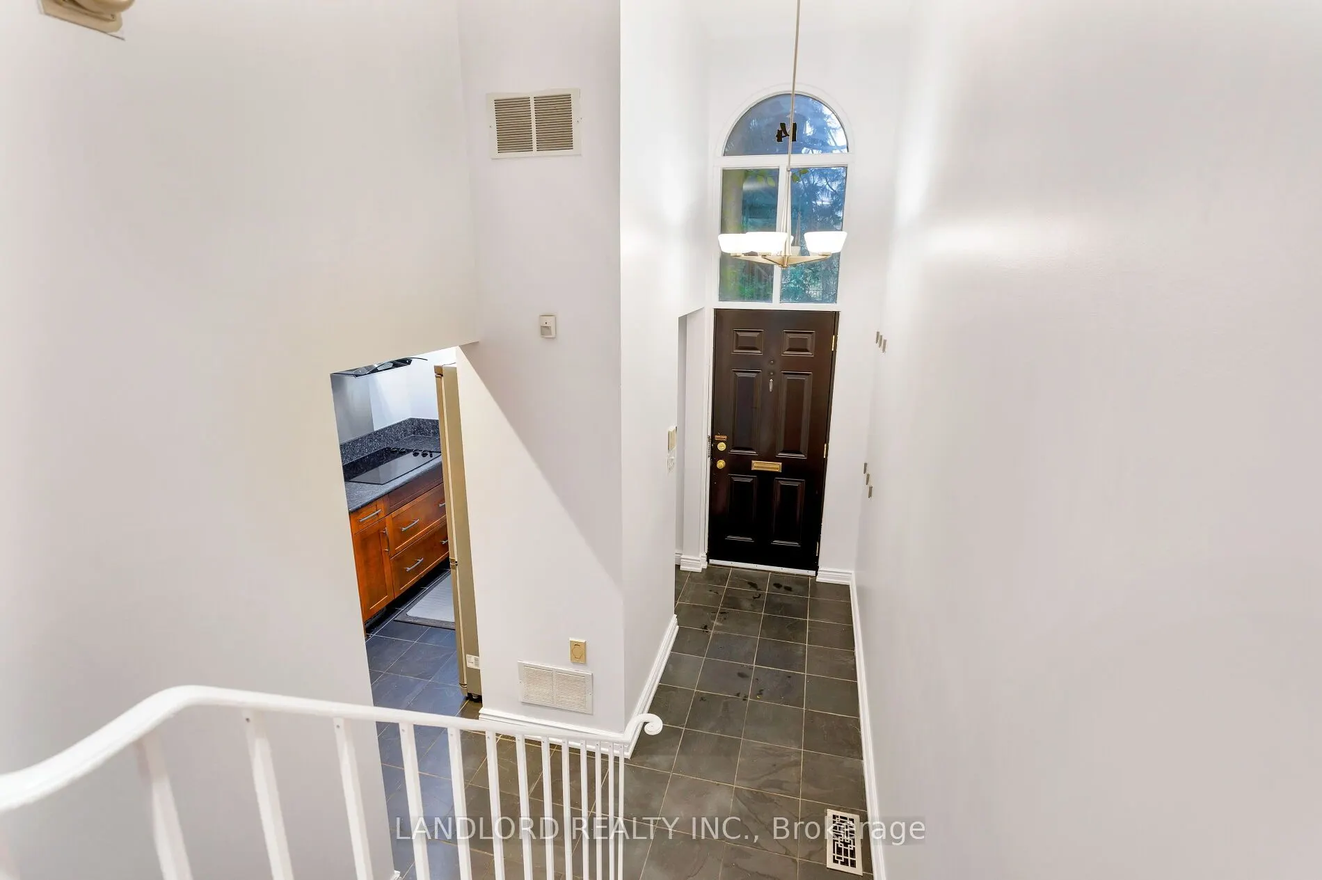 280 Sherbourne Street, #14