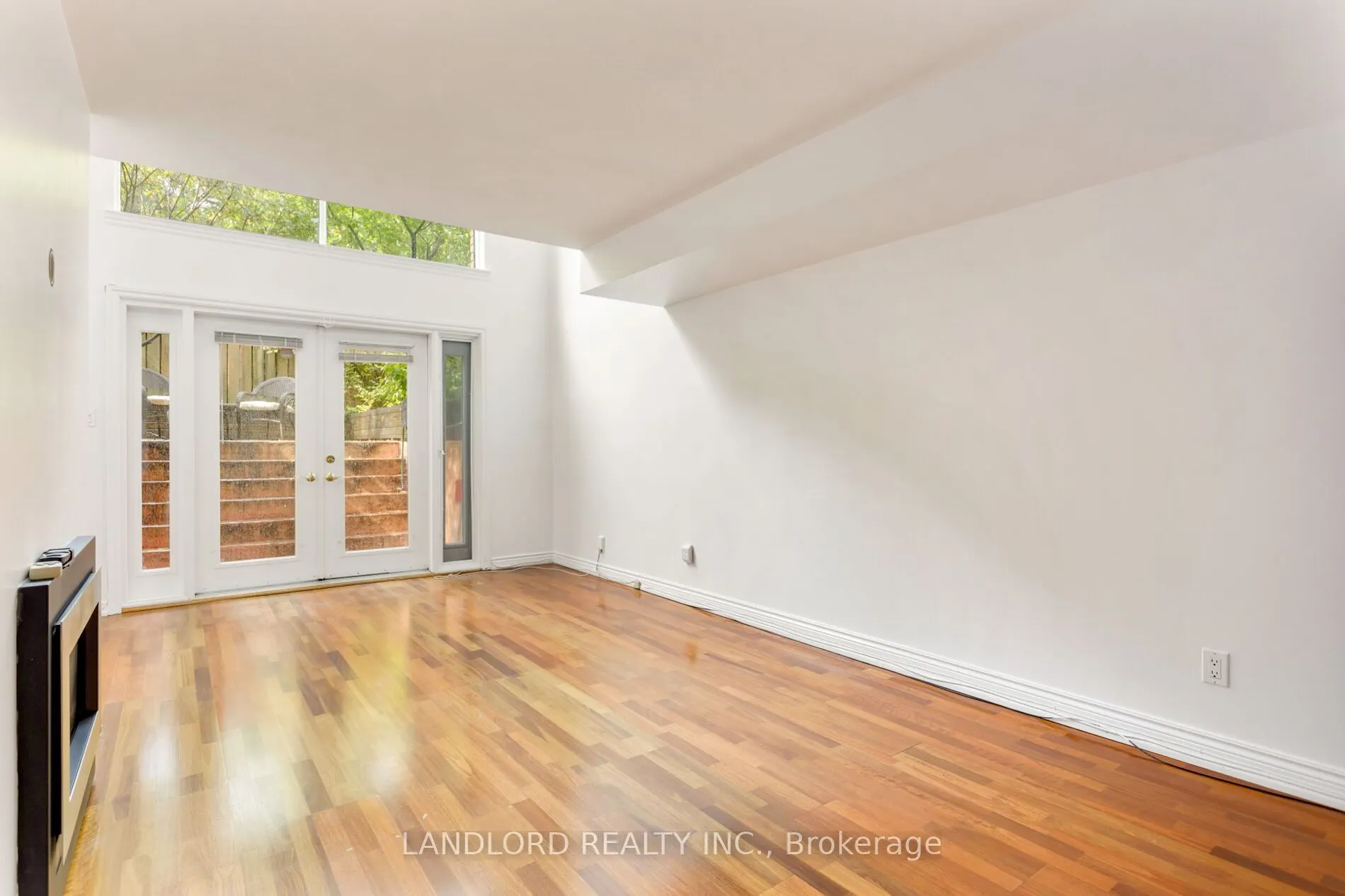 280 Sherbourne Street, #14