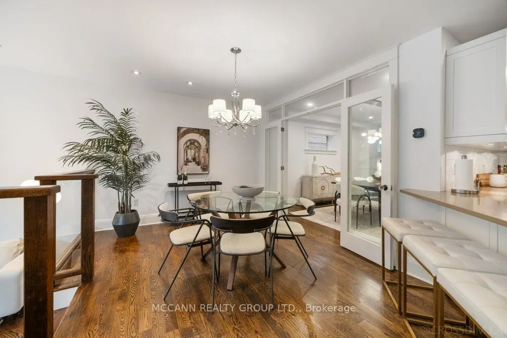 43 Sherwood Avenue