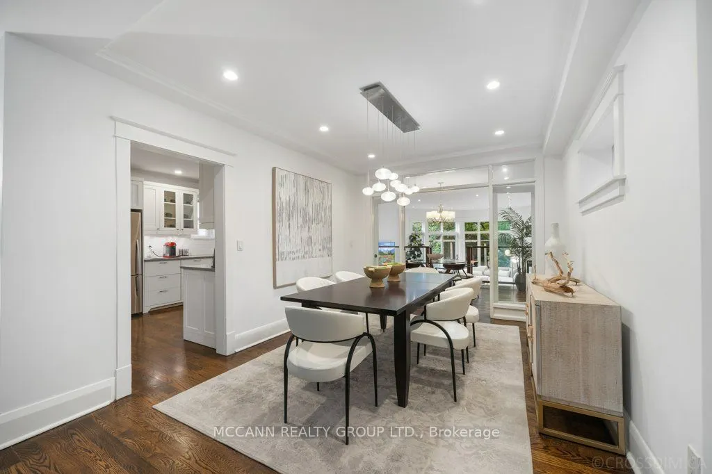 43 Sherwood Avenue
