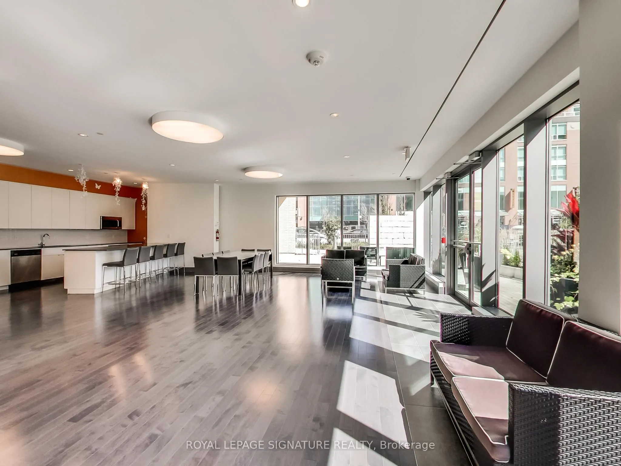 69 Lynn Williams Street, #402