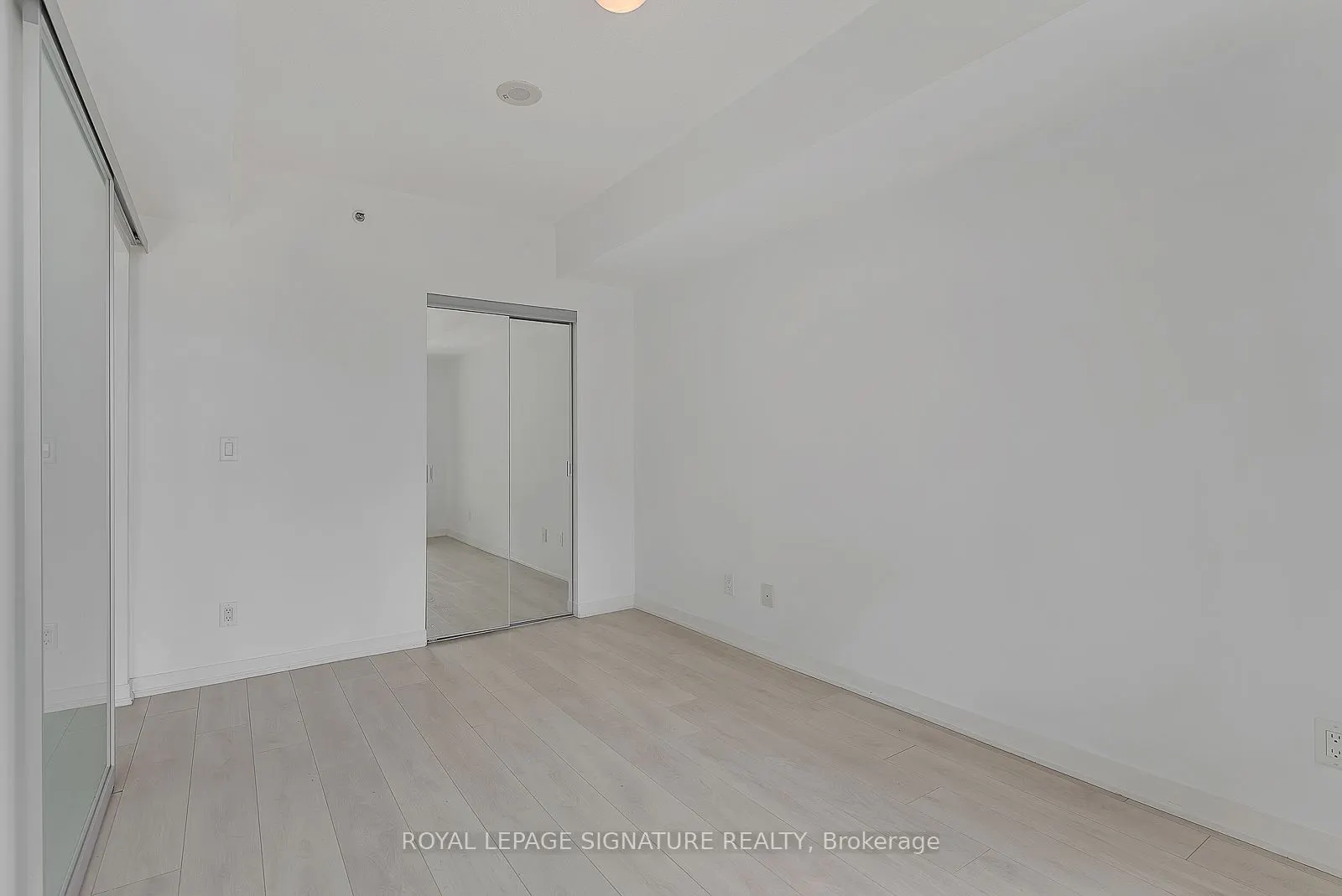 69 Lynn Williams Street, #402