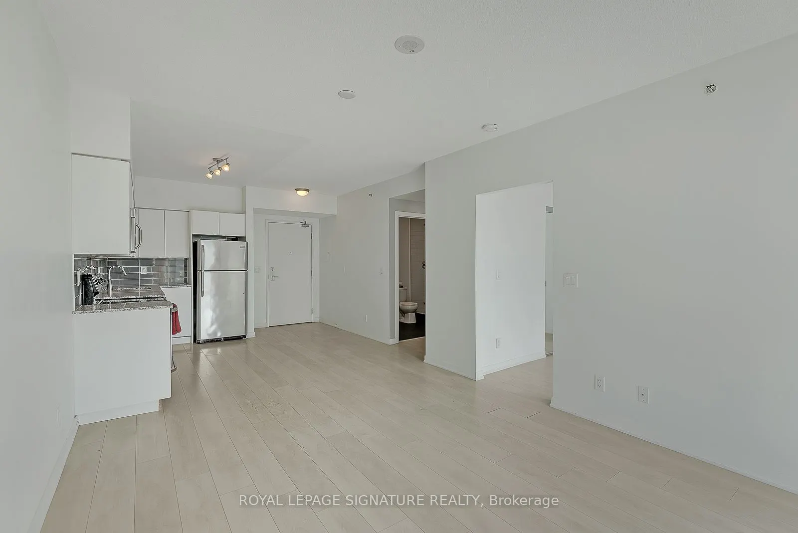 69 Lynn Williams Street, #402
