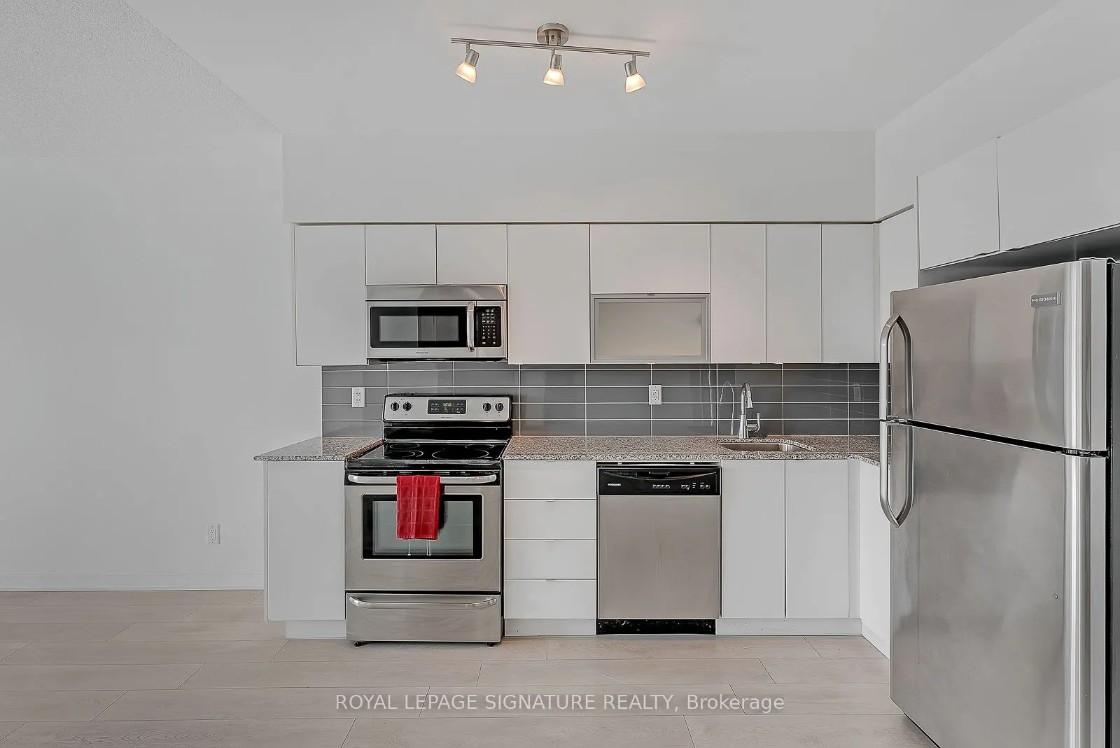 69 Lynn Williams Street, #402