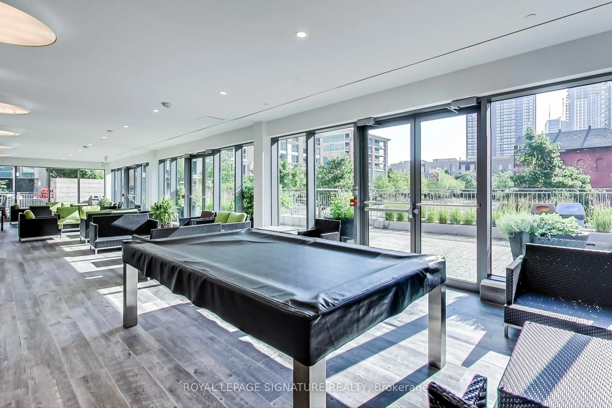 69 Lynn Williams Street, #402