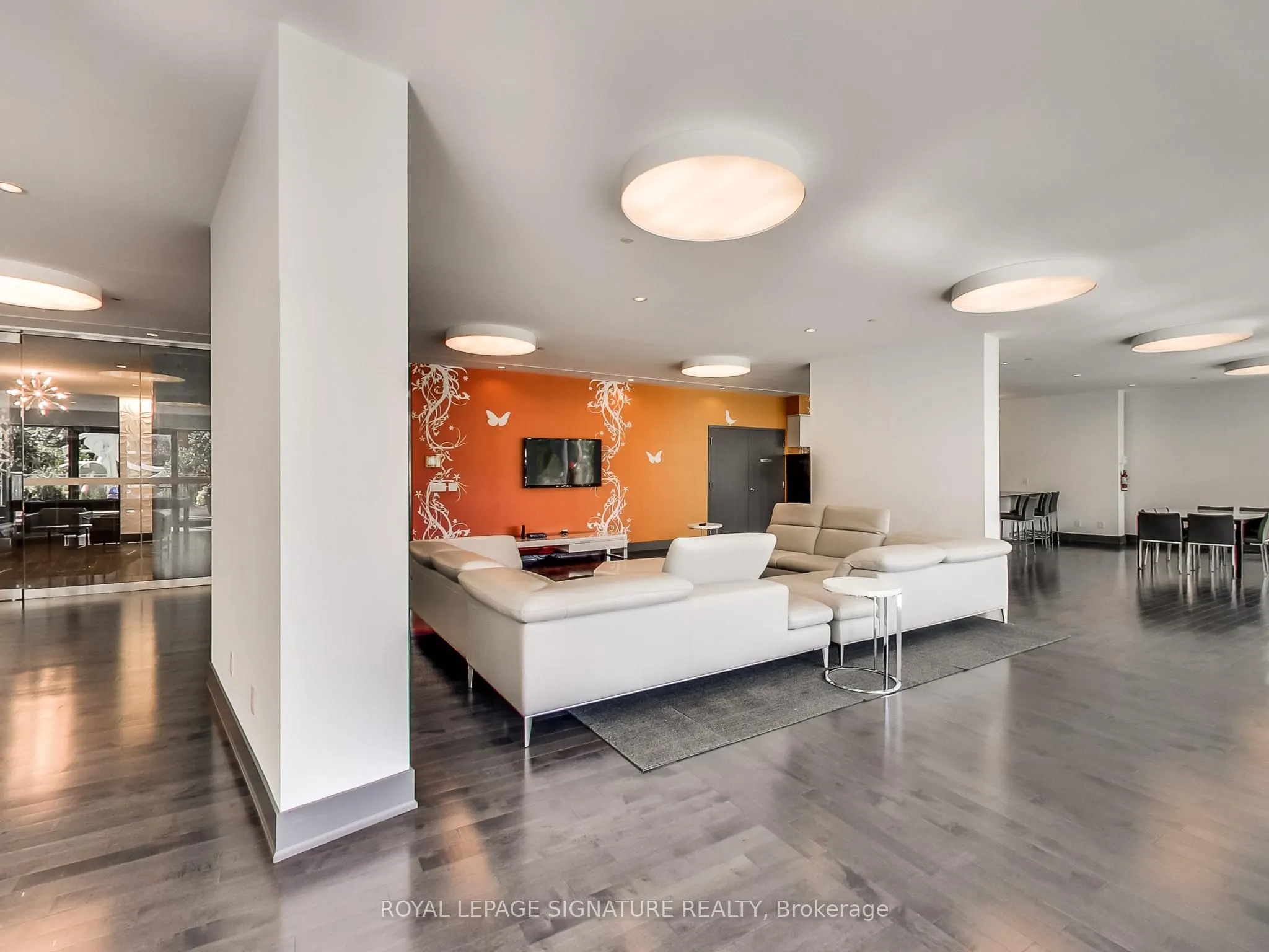 69 Lynn Williams Street, #402