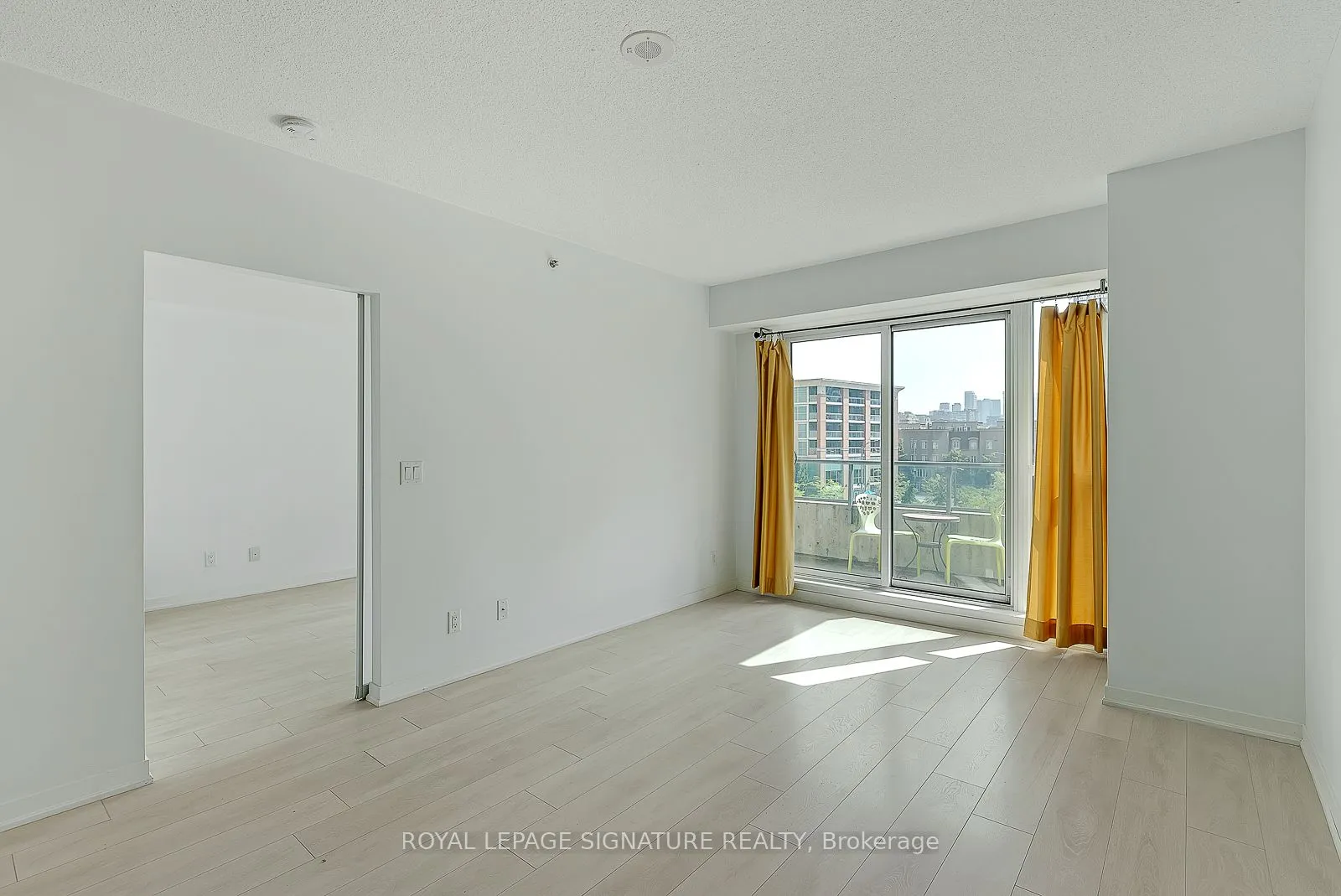 69 Lynn Williams Street, #402