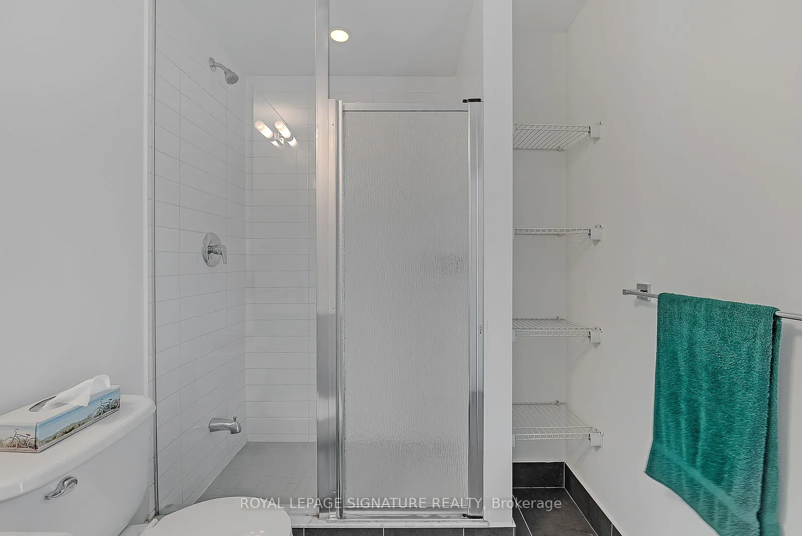 69 Lynn Williams Street, #402