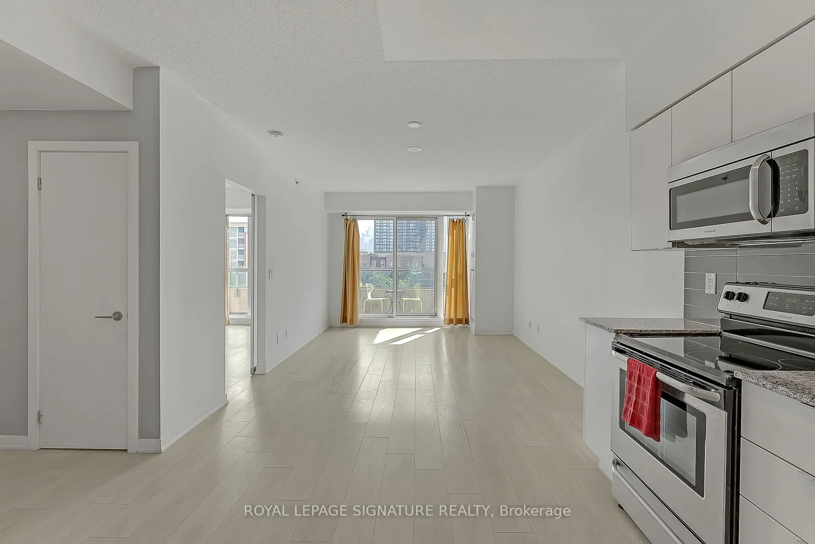 69 Lynn Williams Street, #402