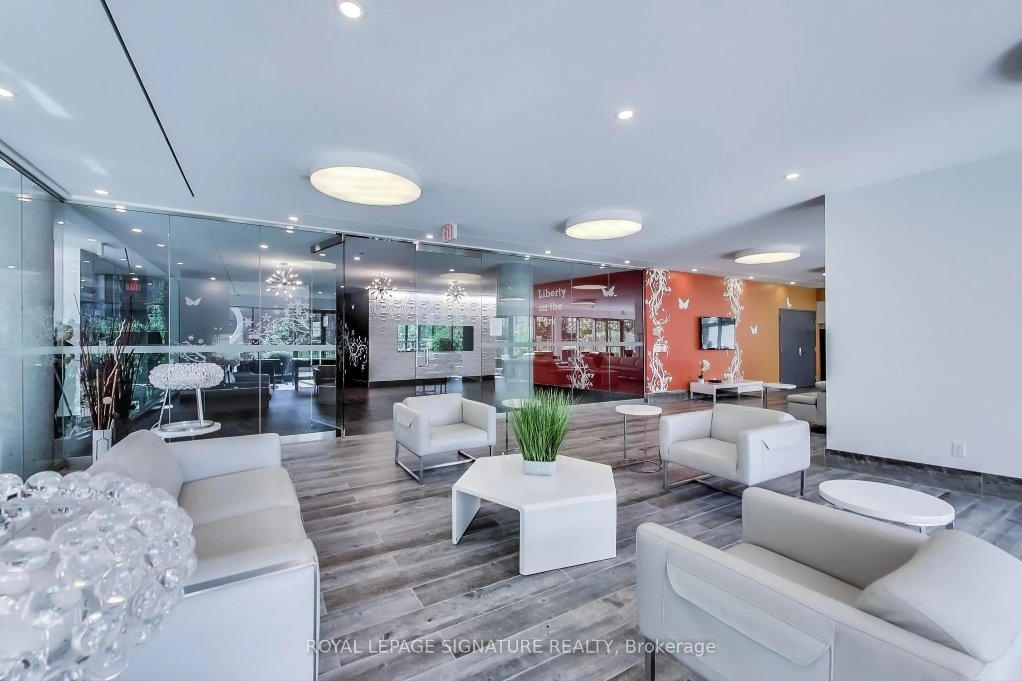 69 Lynn Williams Street, #402