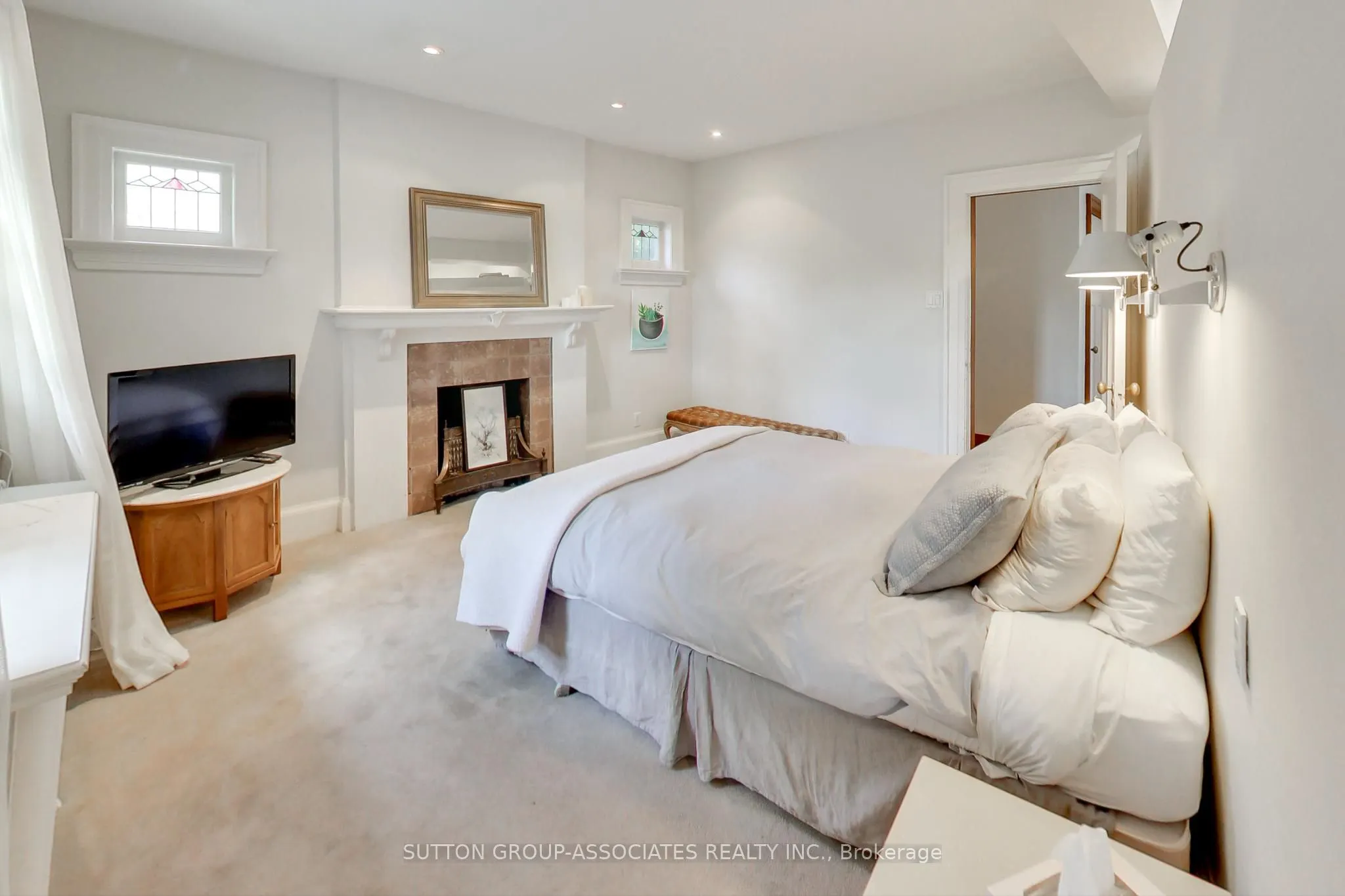 14 Bracondale Hill Road