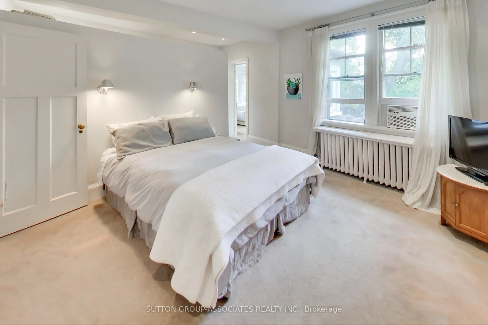 14 Bracondale Hill Road