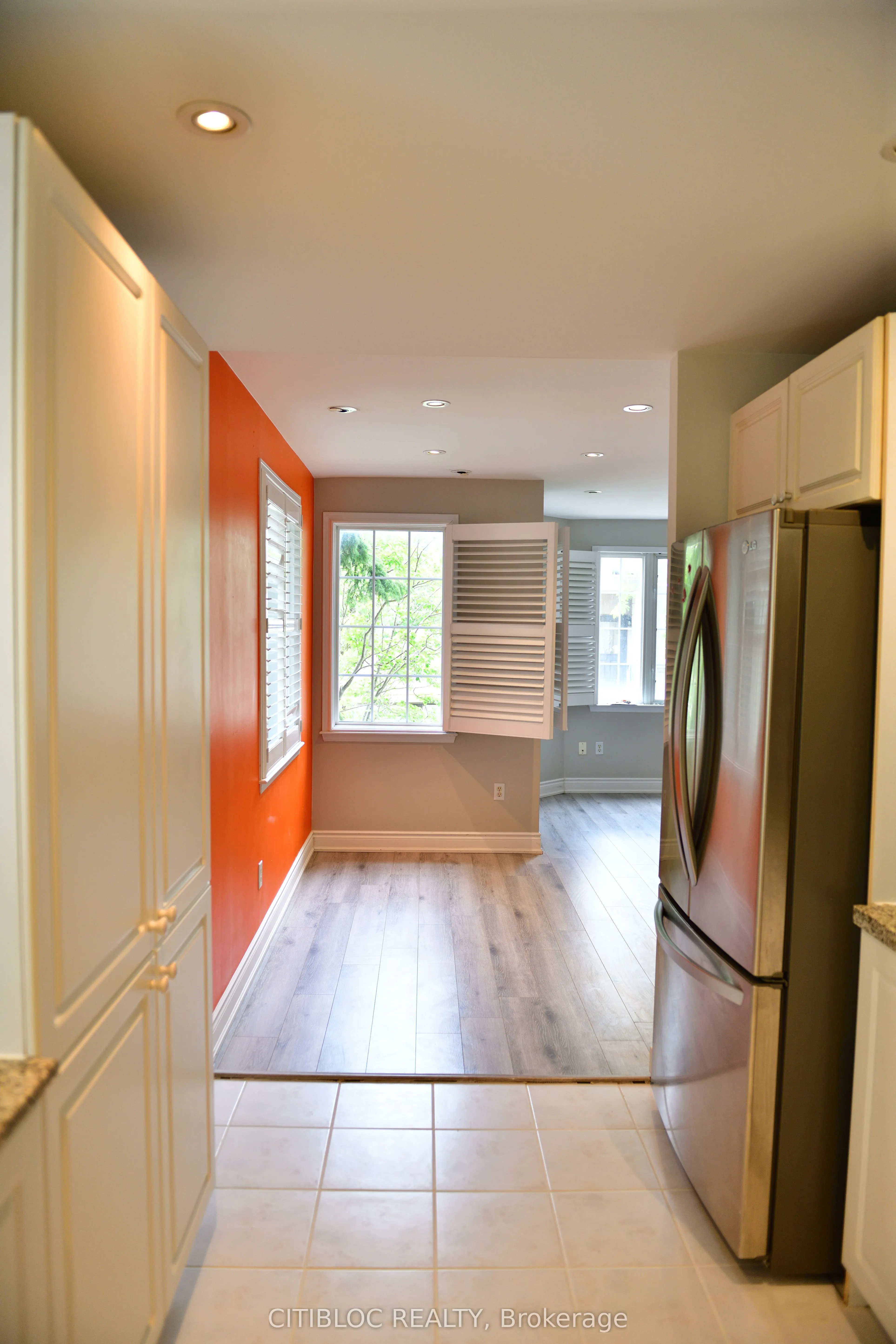 108 Finch Avenue W, #B2