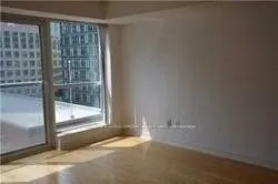 250 Wellington Street W, #734