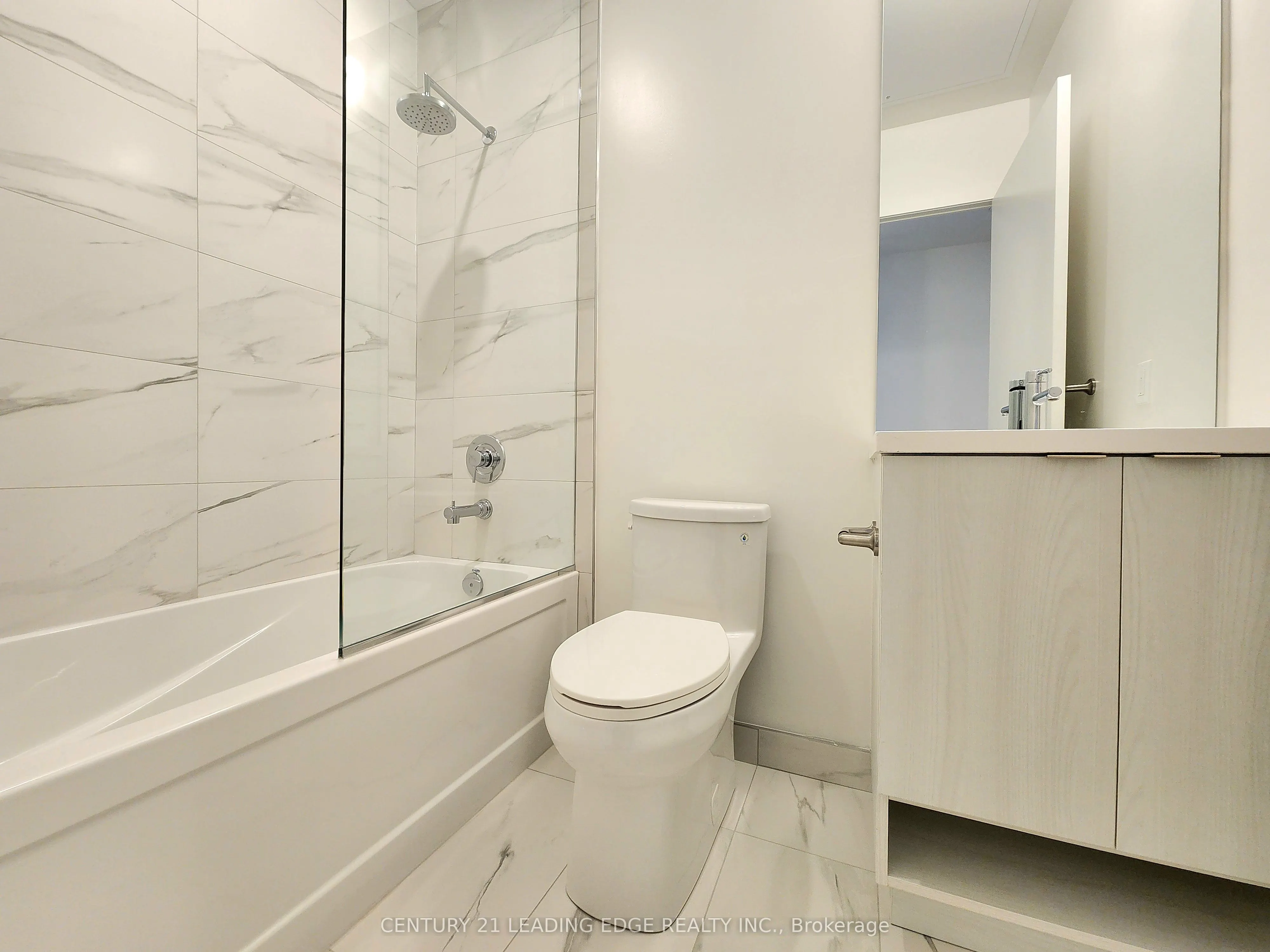 138 Downes Street, #4910