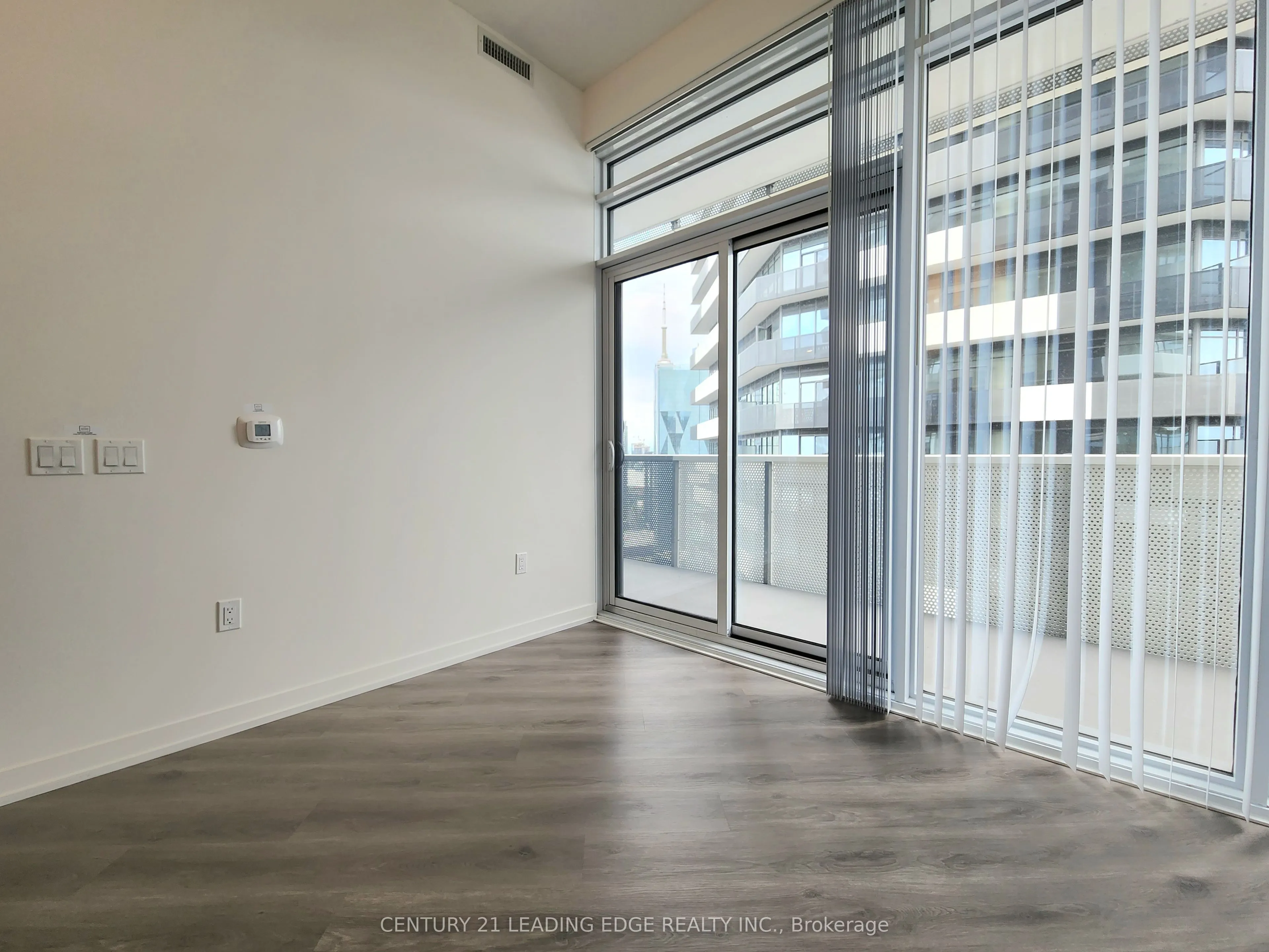 138 Downes Street, #4910