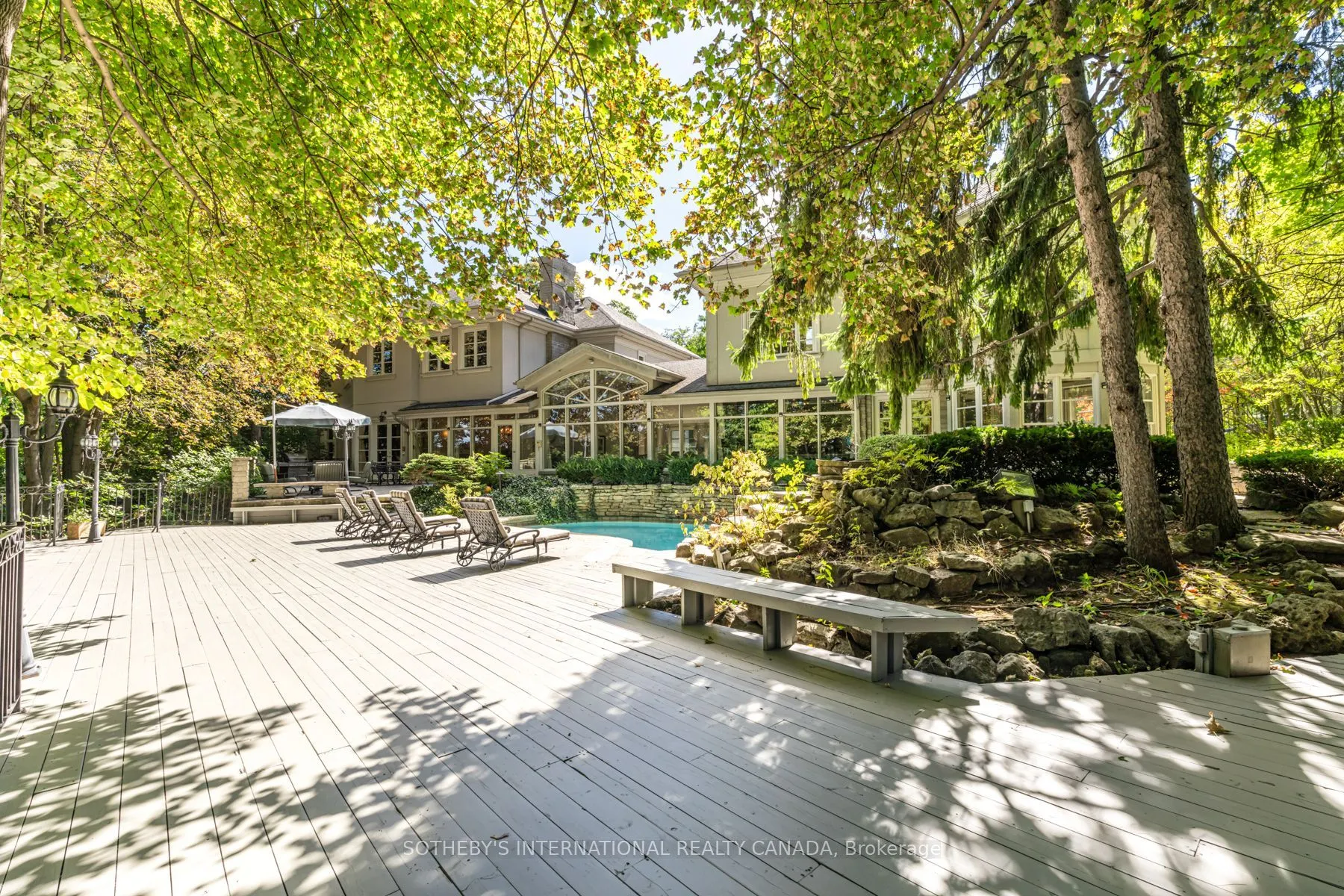 340 Riverview Drive
