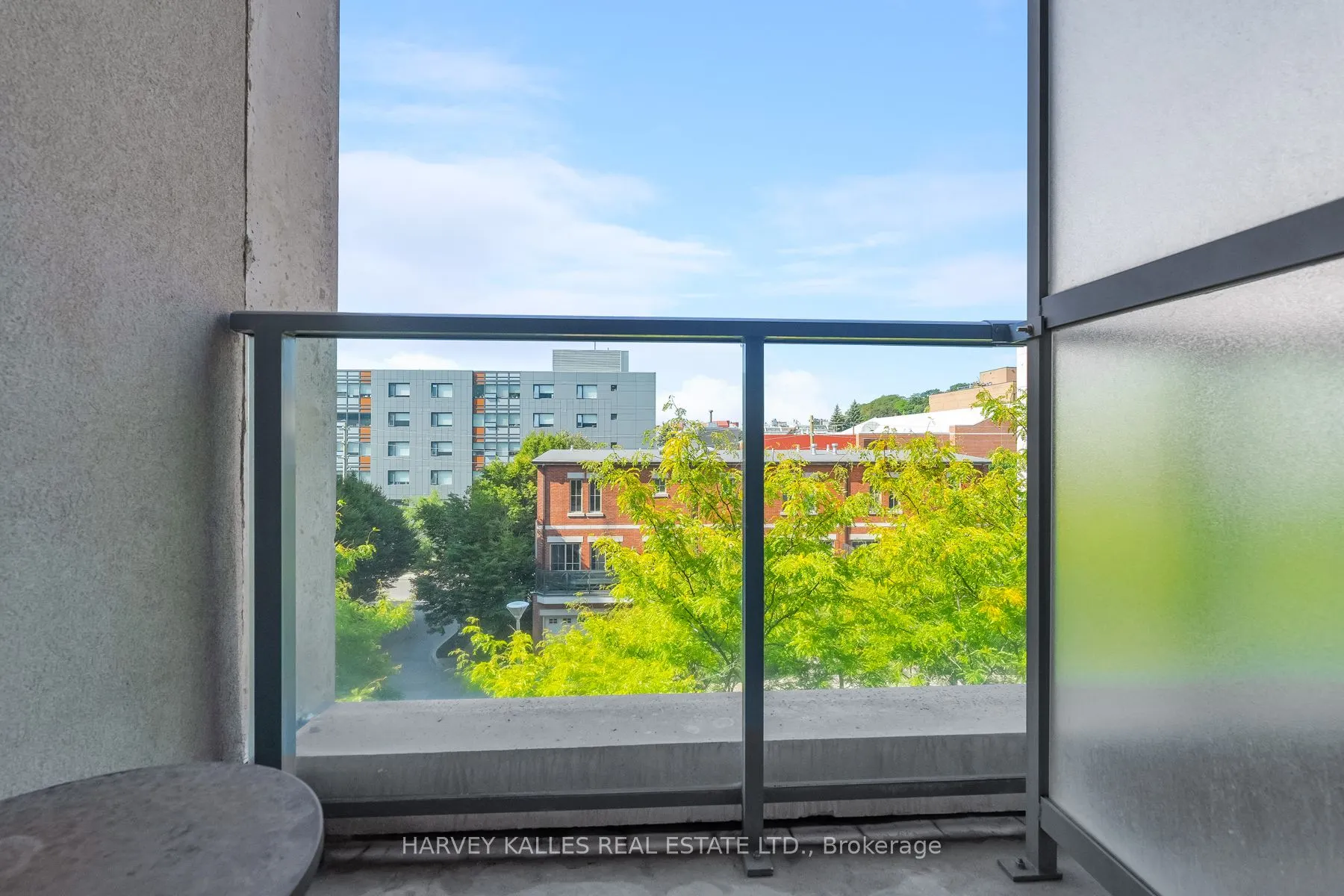 380 Macpherson Avenue, #317