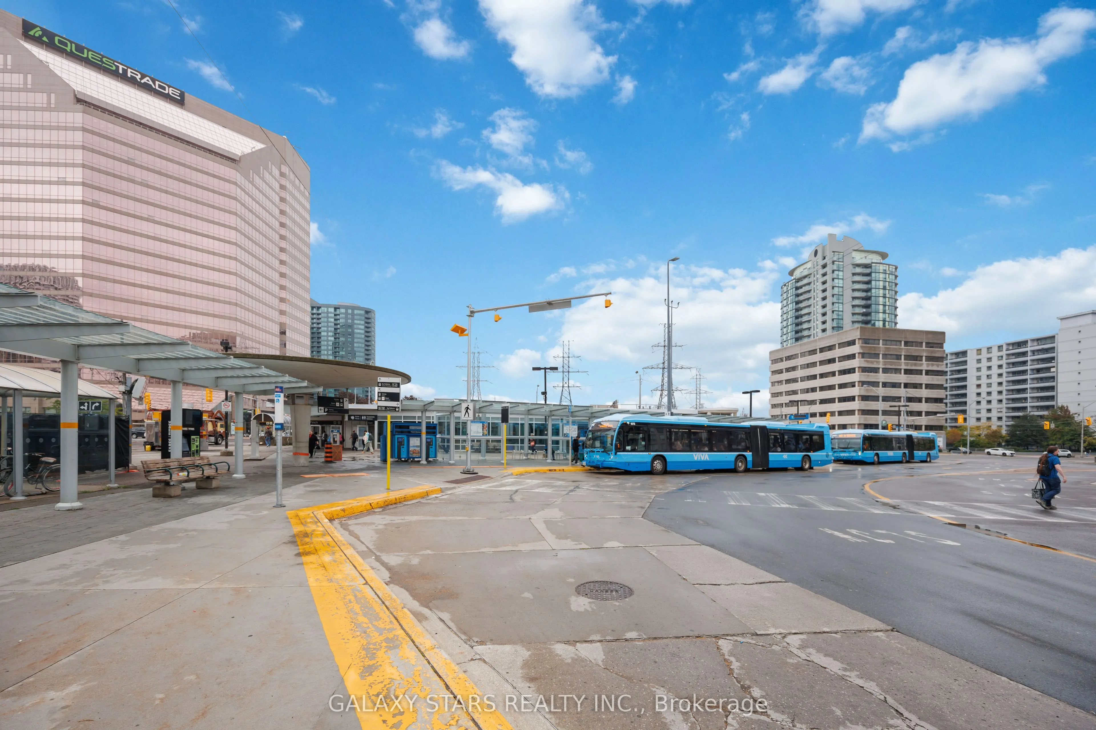 7 Bishop Avenue, #2201