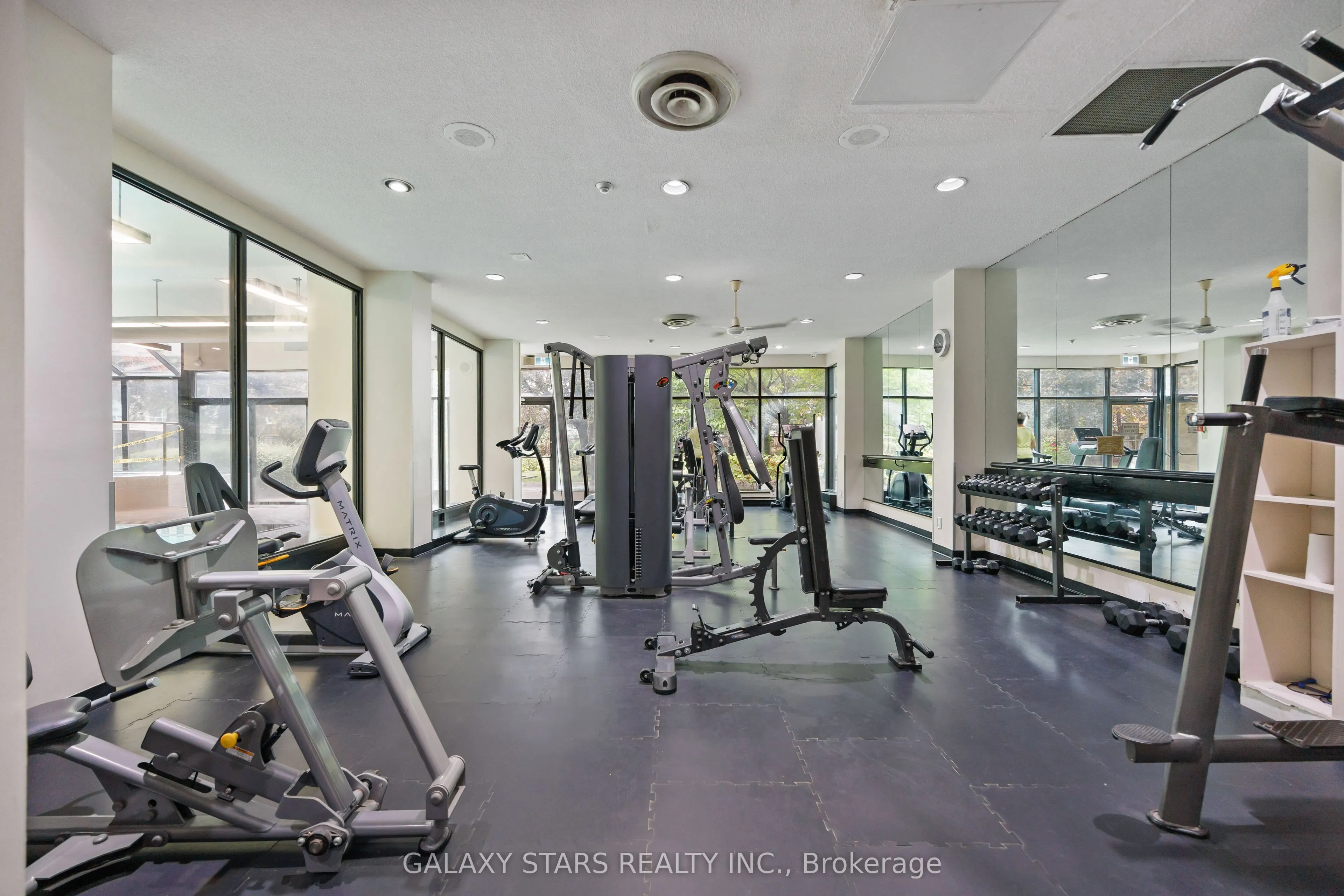 7 Bishop Avenue, #2201