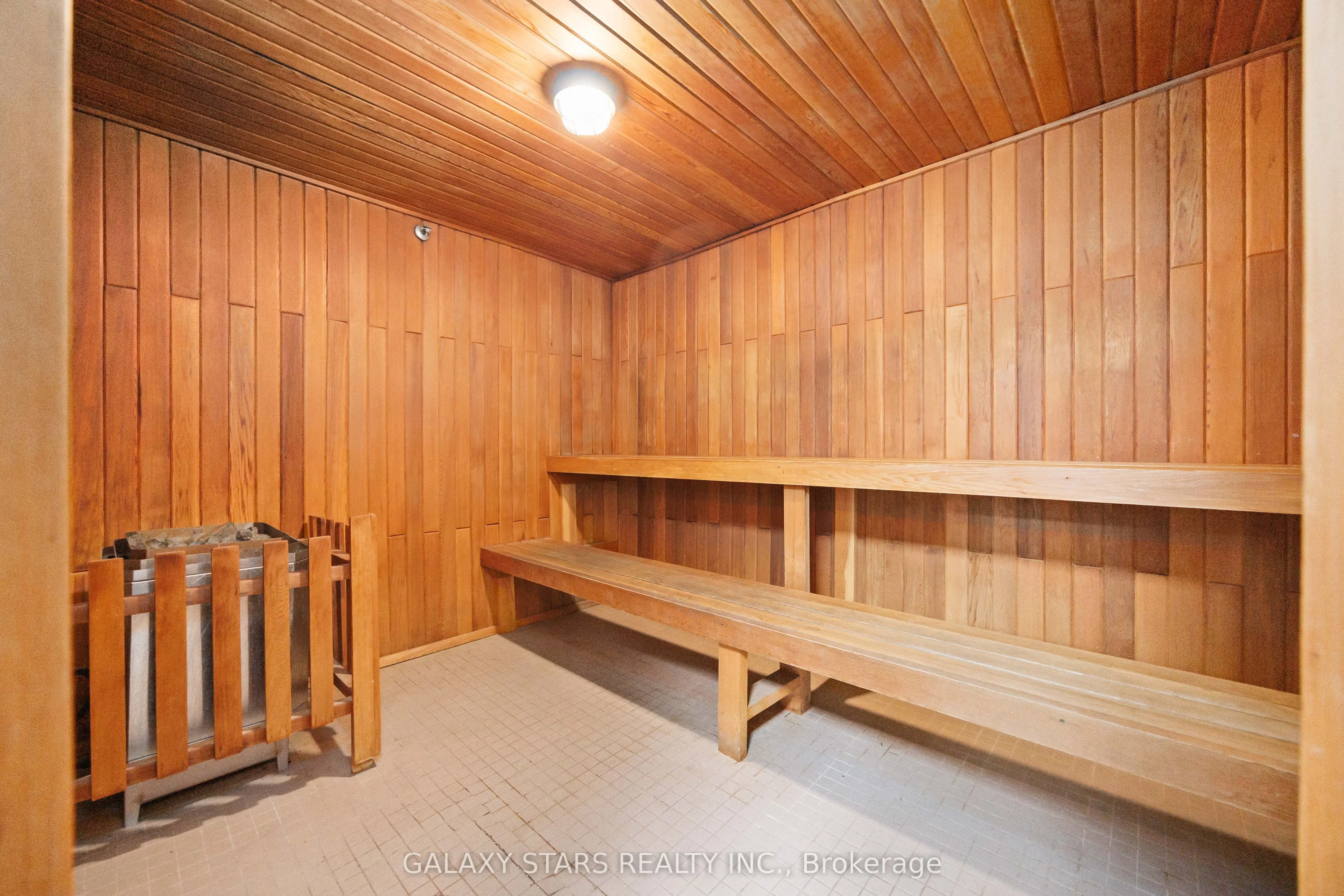 7 Bishop Avenue, #2201