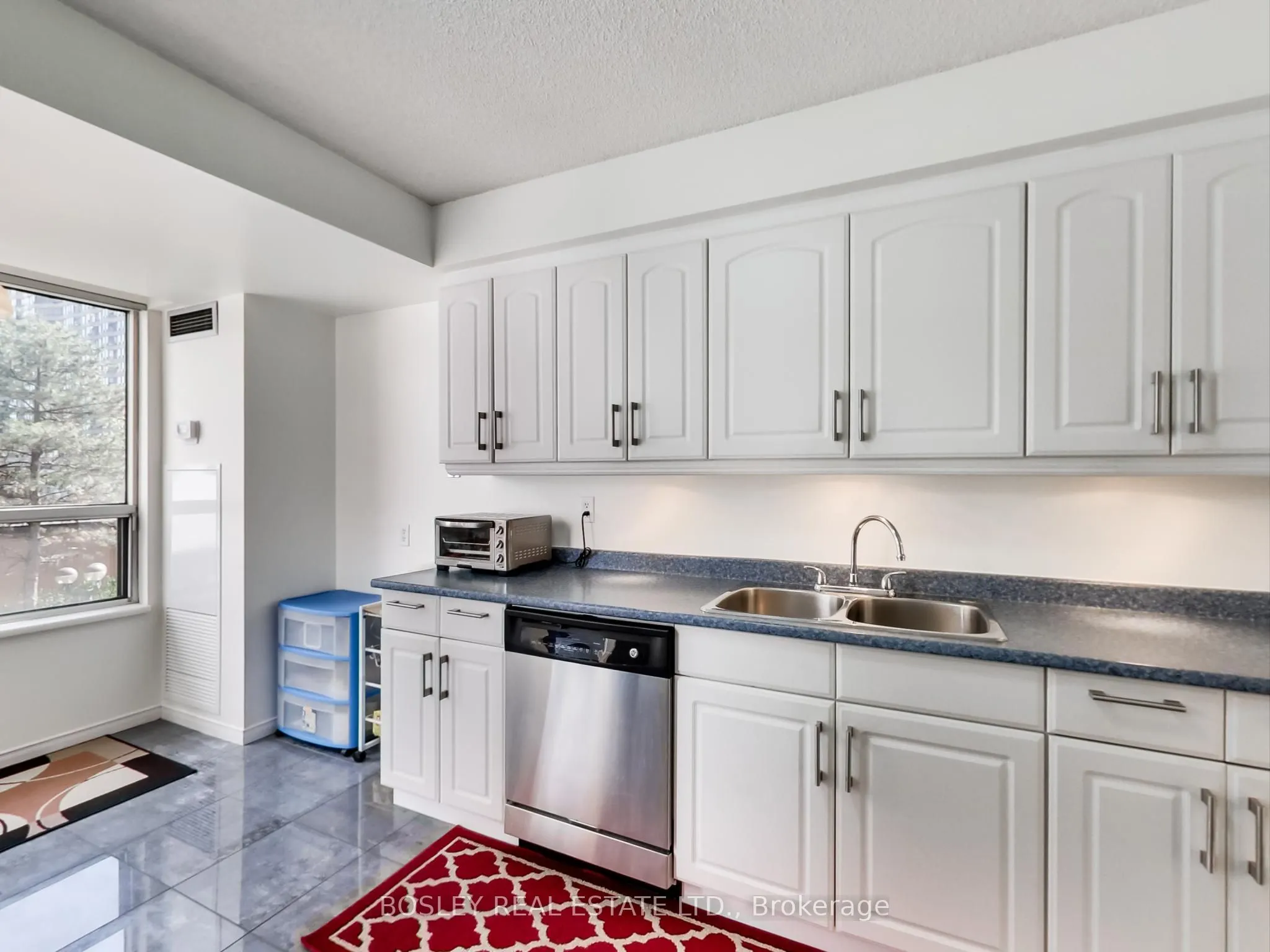 100 Upper Madison Avenue, #203