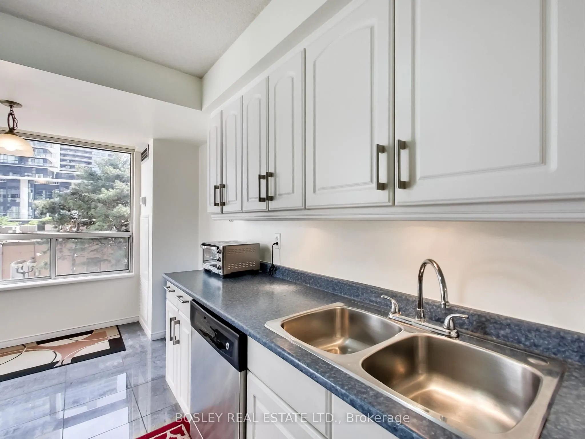 100 Upper Madison Avenue, #203
