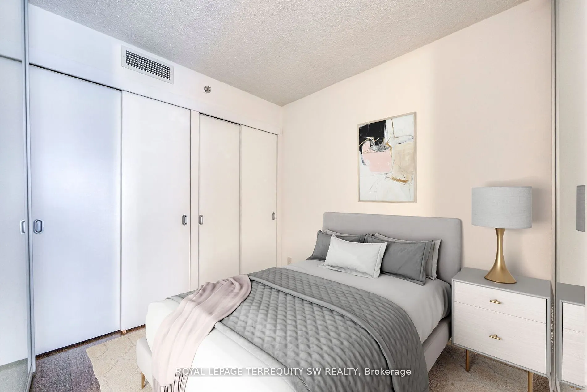 21 Nelson Street, #314