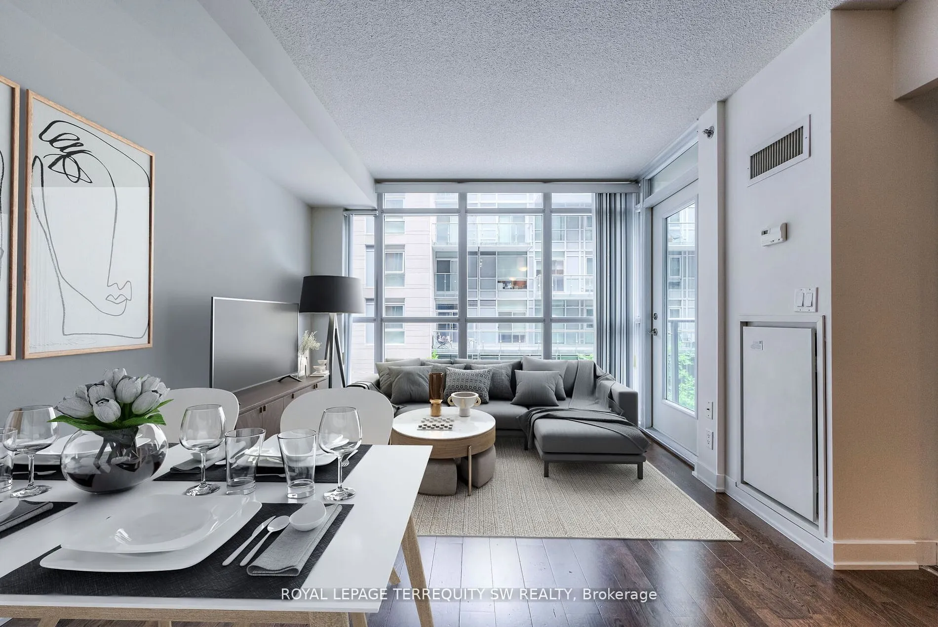 21 Nelson Street, #314
