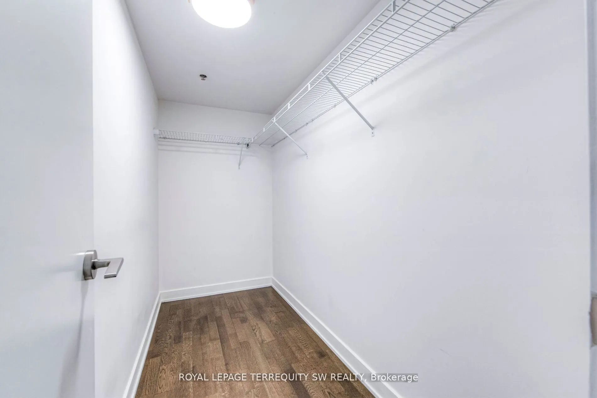 21 Nelson Street, #314