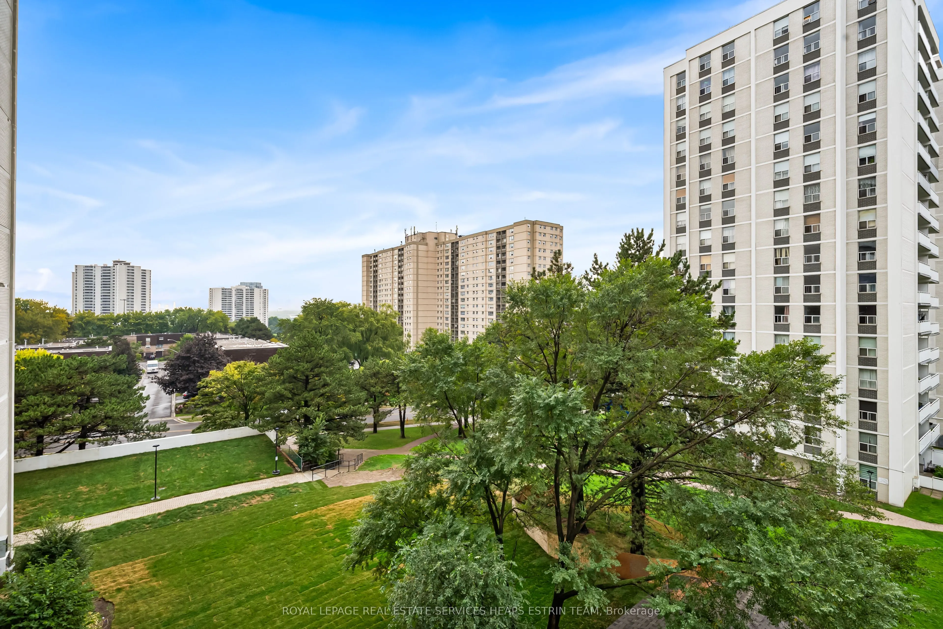 20 Forest Manor Road, #506