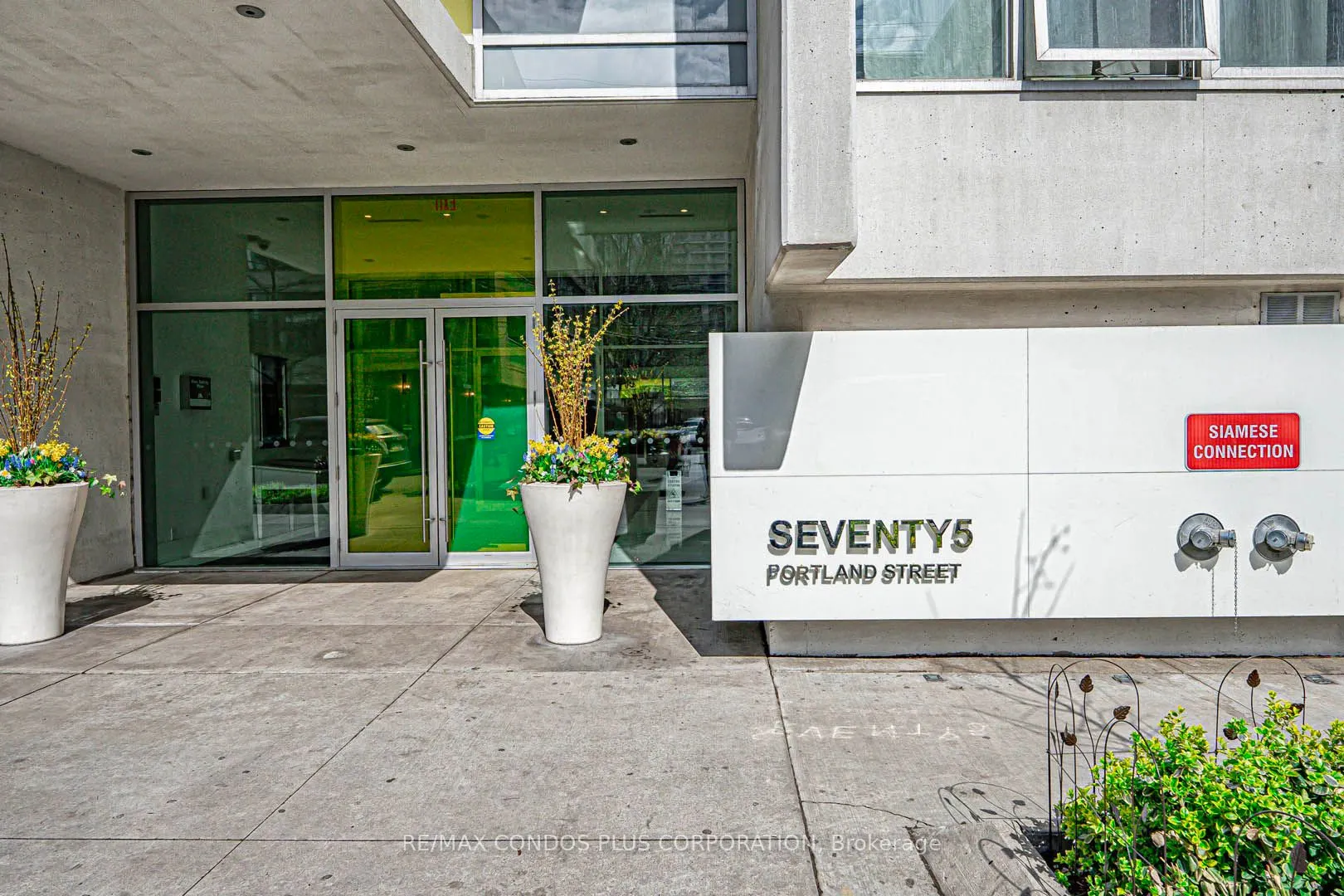 75 Portland Street, #424