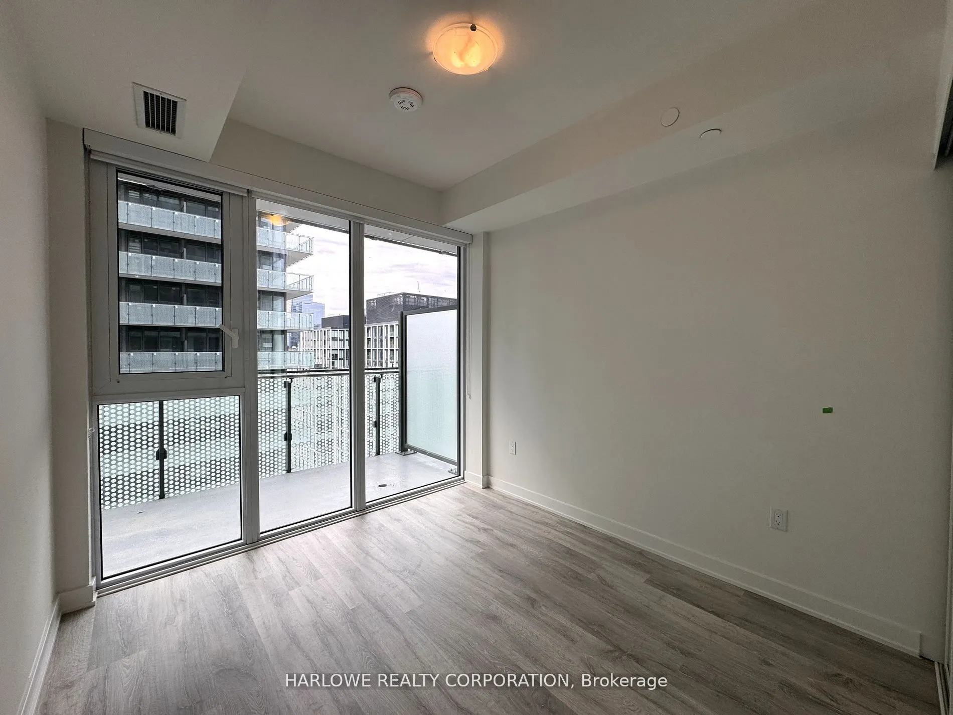 70 Princess Street, #2515 E