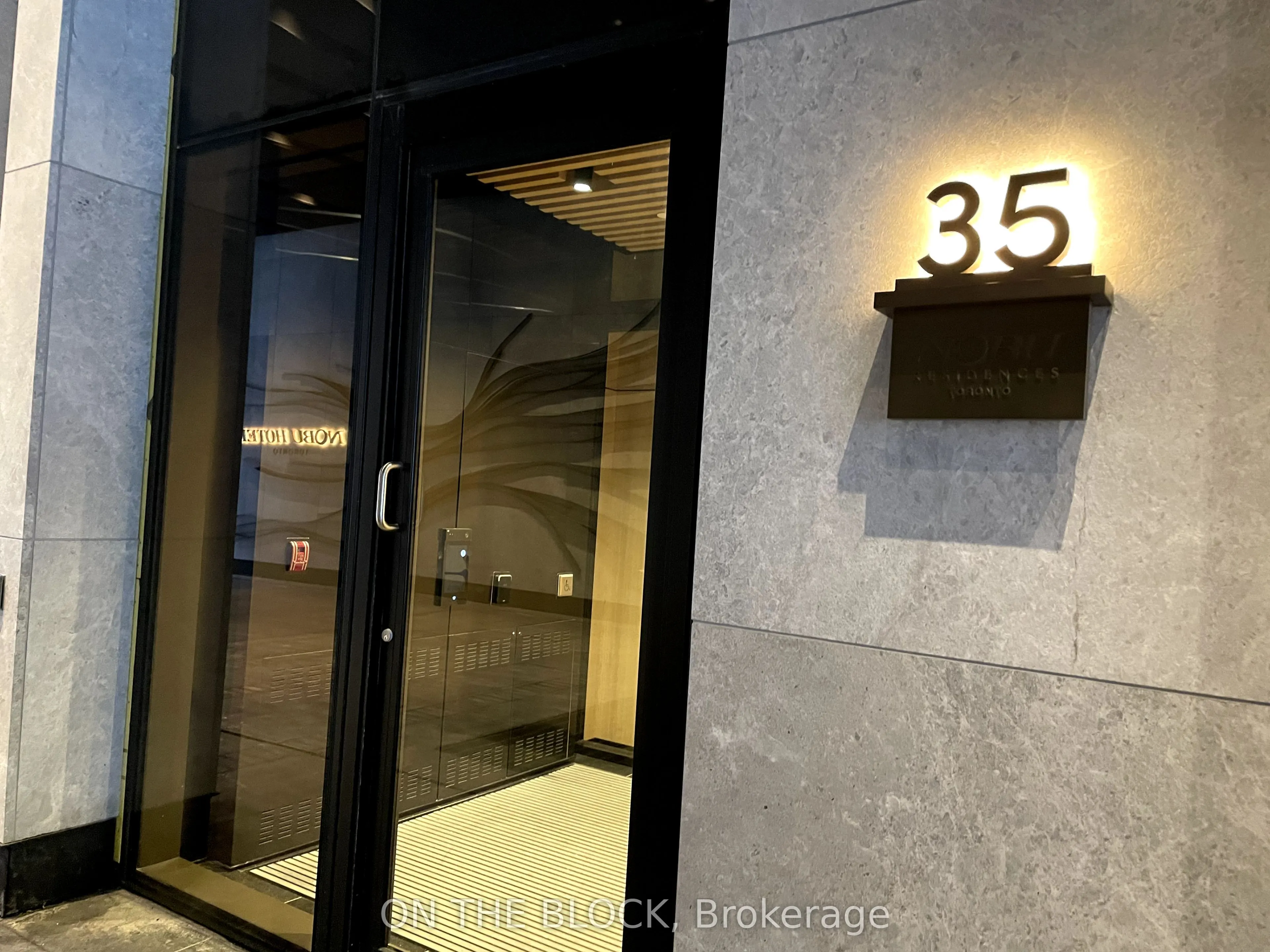 35 Mercer Street, #1312