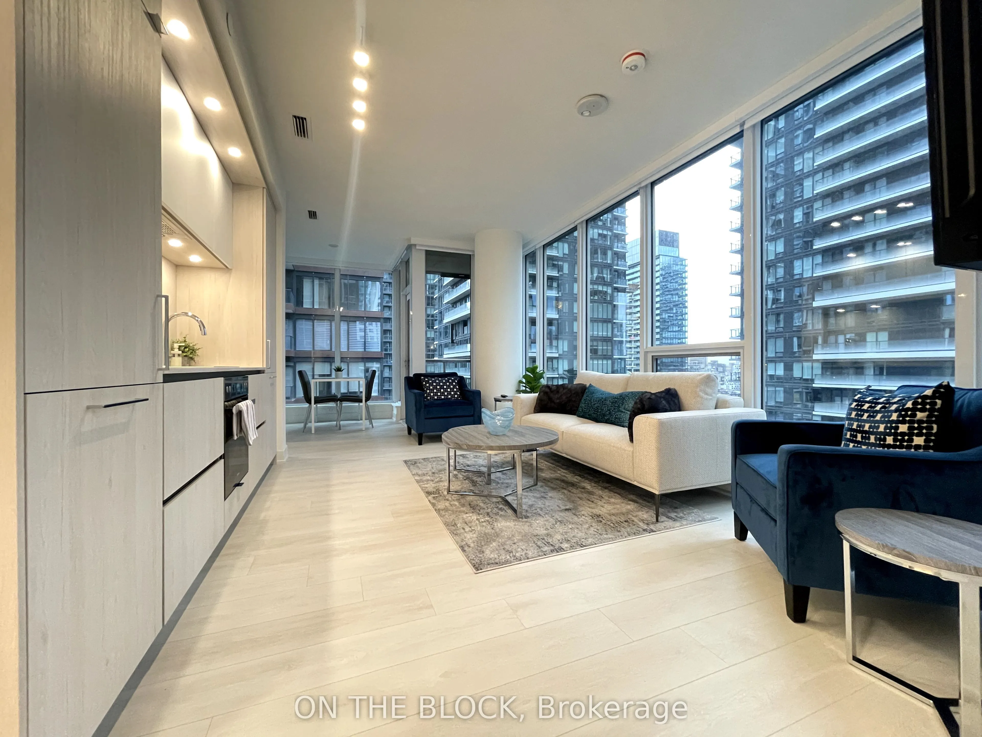 35 Mercer Street, #1312